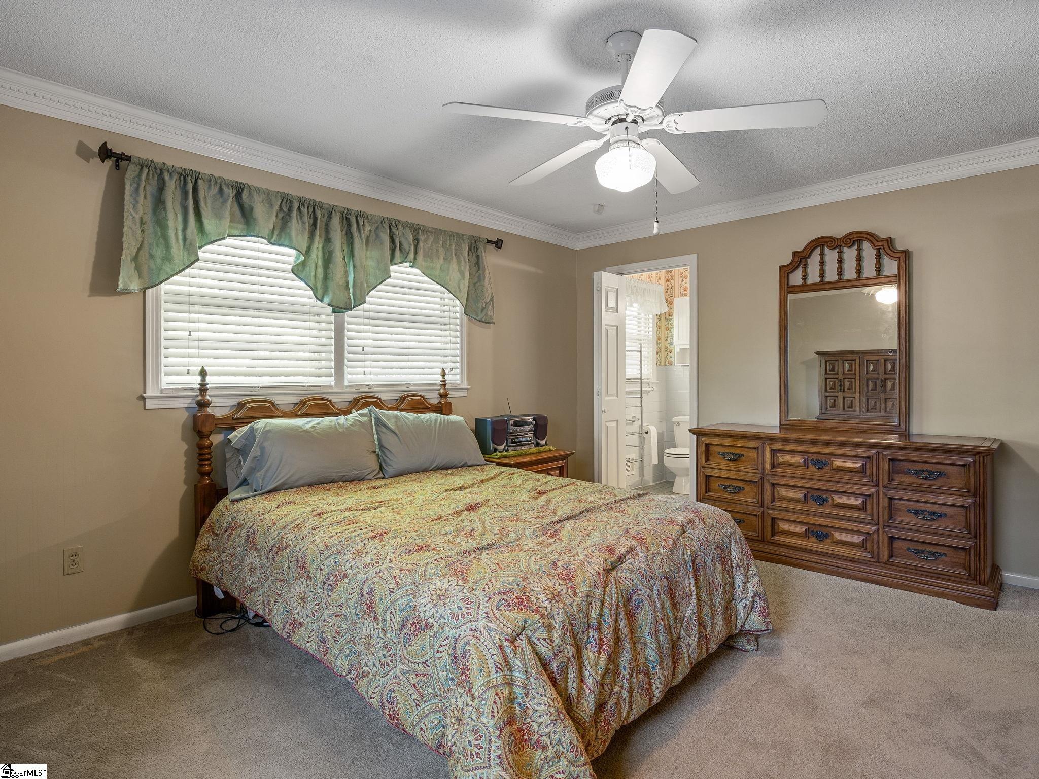 MLS #1570261 image #24