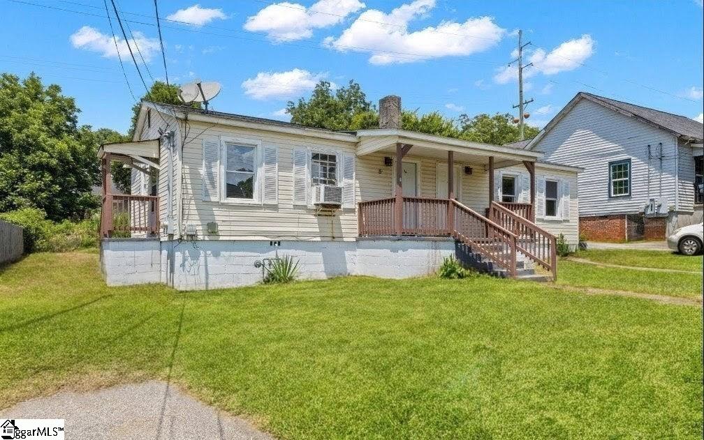 8 W 8th Street, Greenville SC 29611
