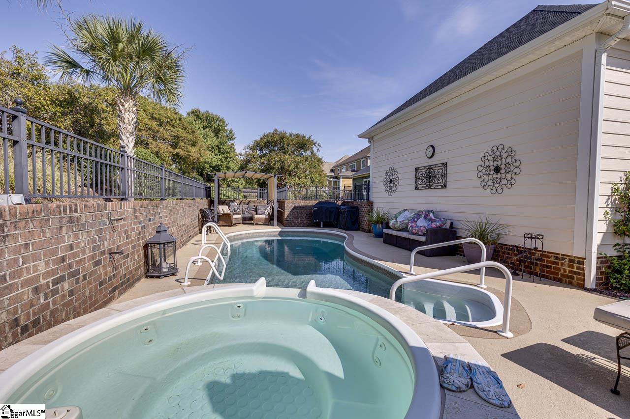 MLS #1570303 image #44