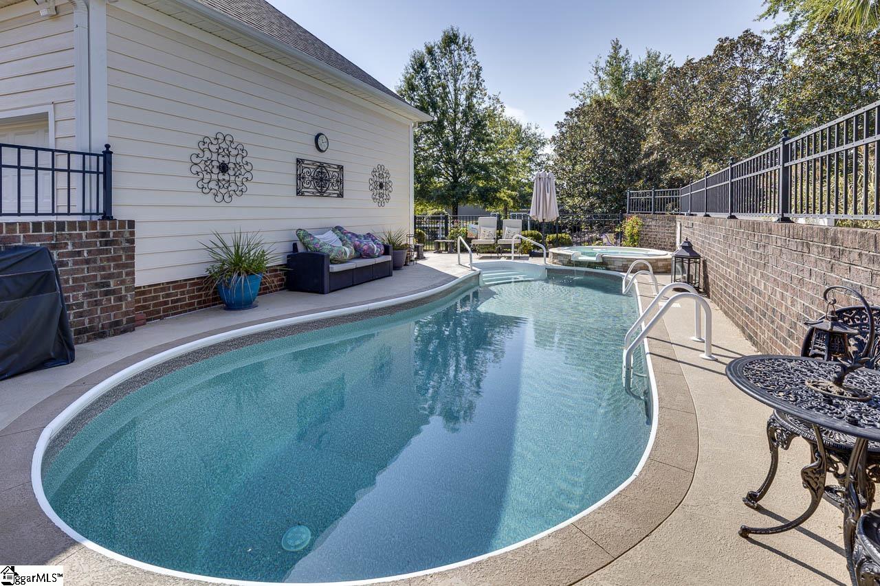 MLS #1570303 image #45