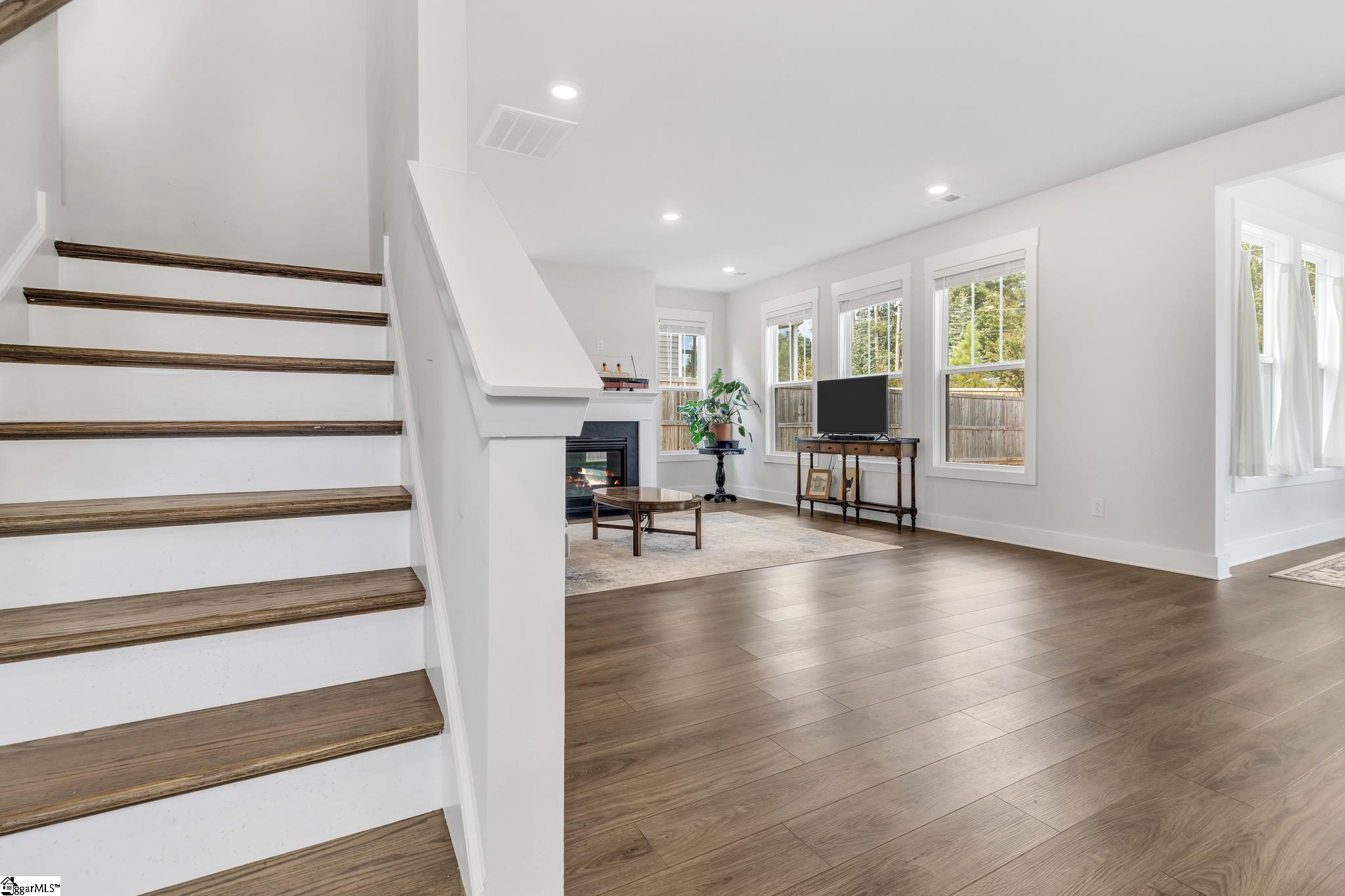 MLS #1570304 image #32