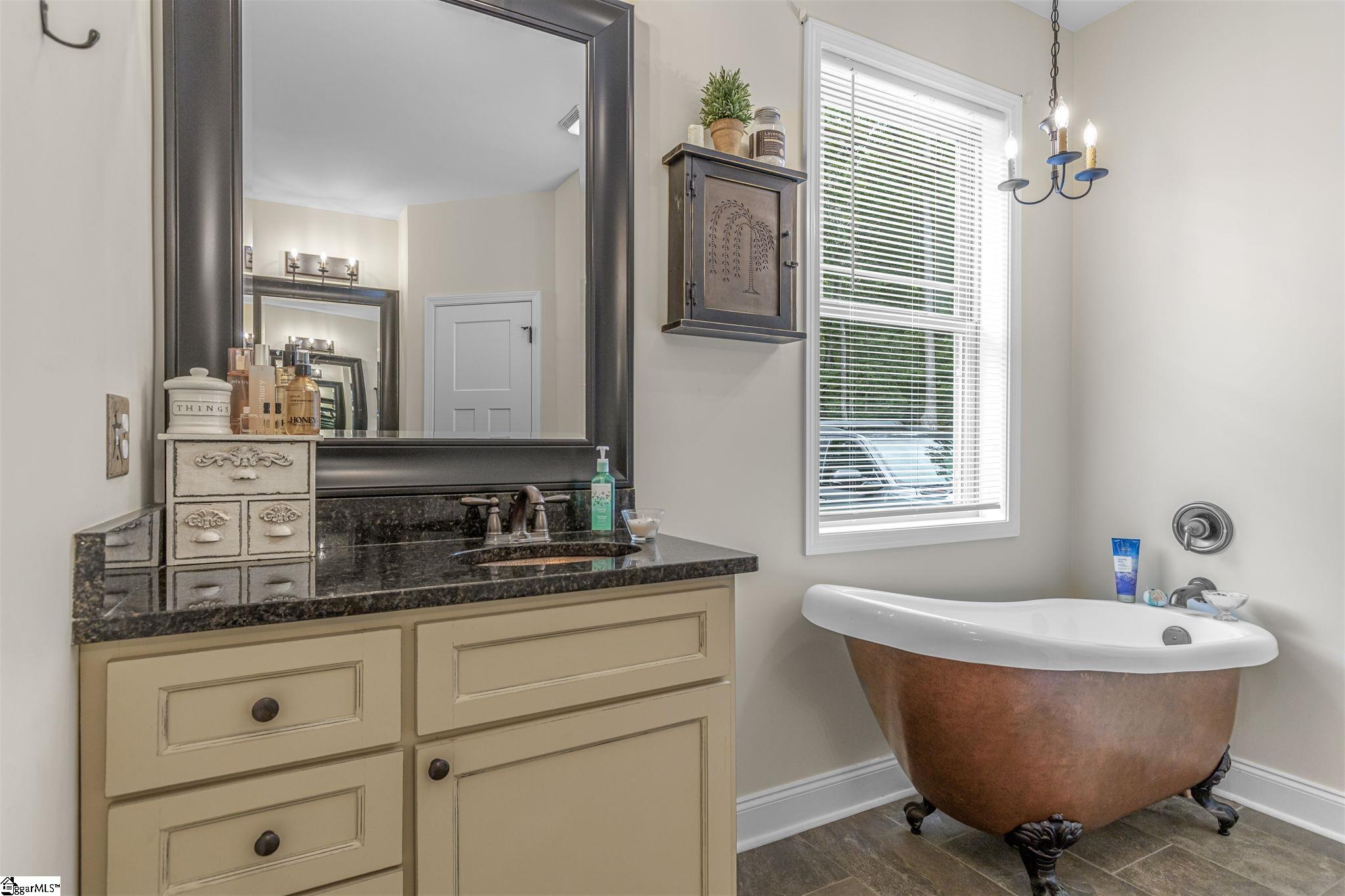 MLS #1570323 image #20