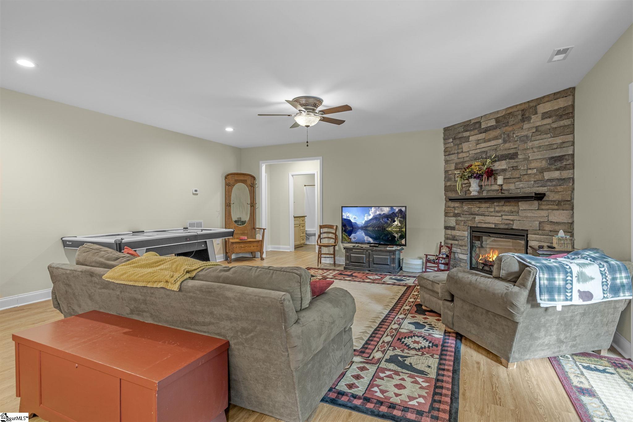 MLS #1570323 image #27