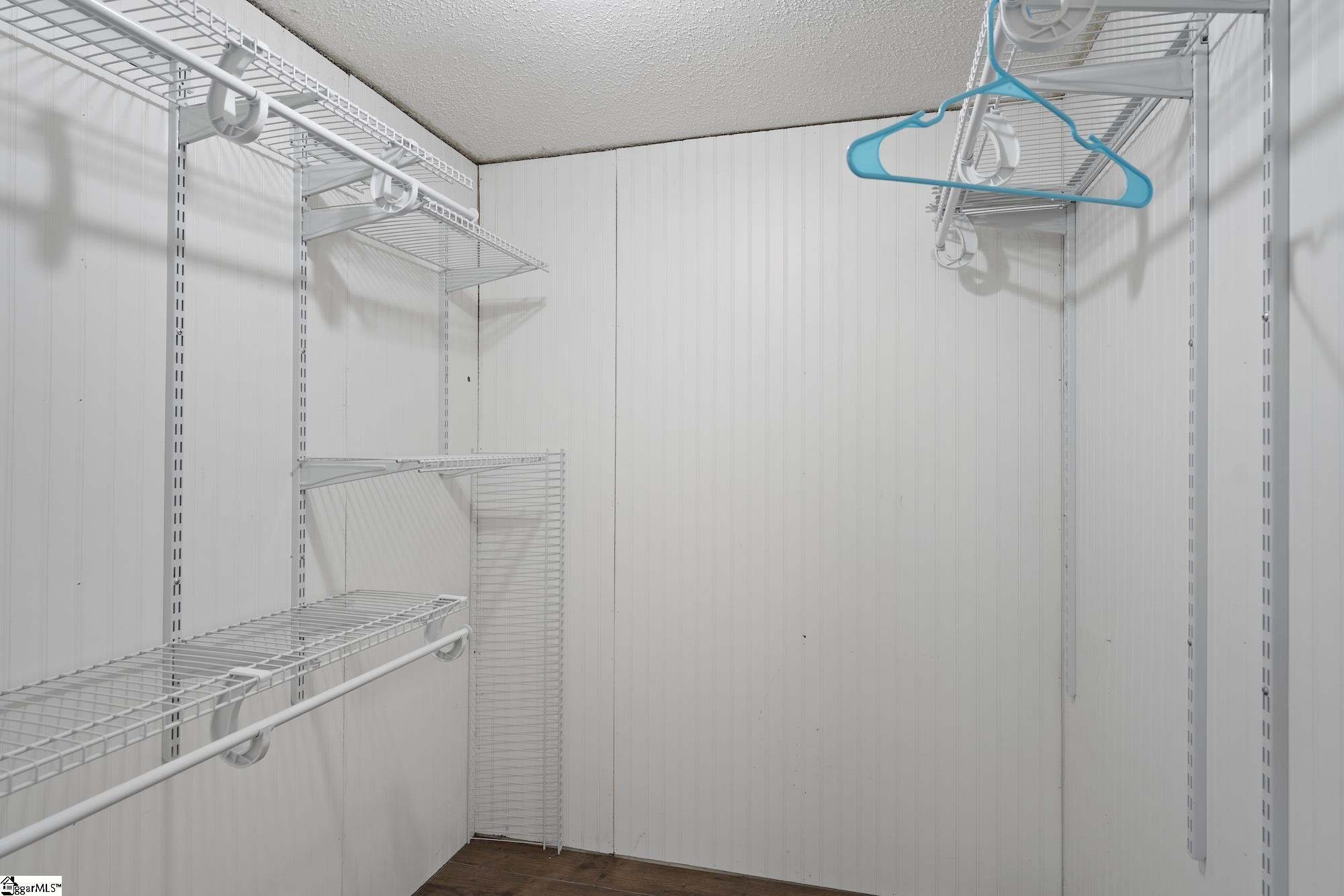 MLS #1570326 image #22