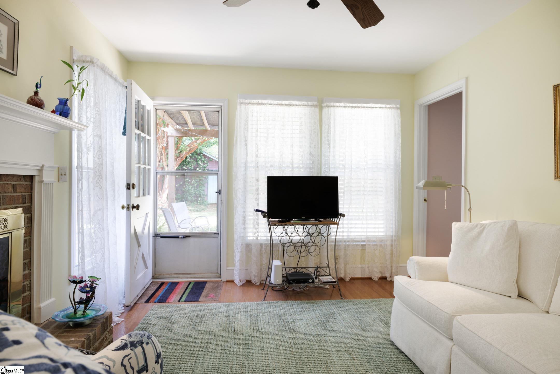 MLS #1570432 image #26