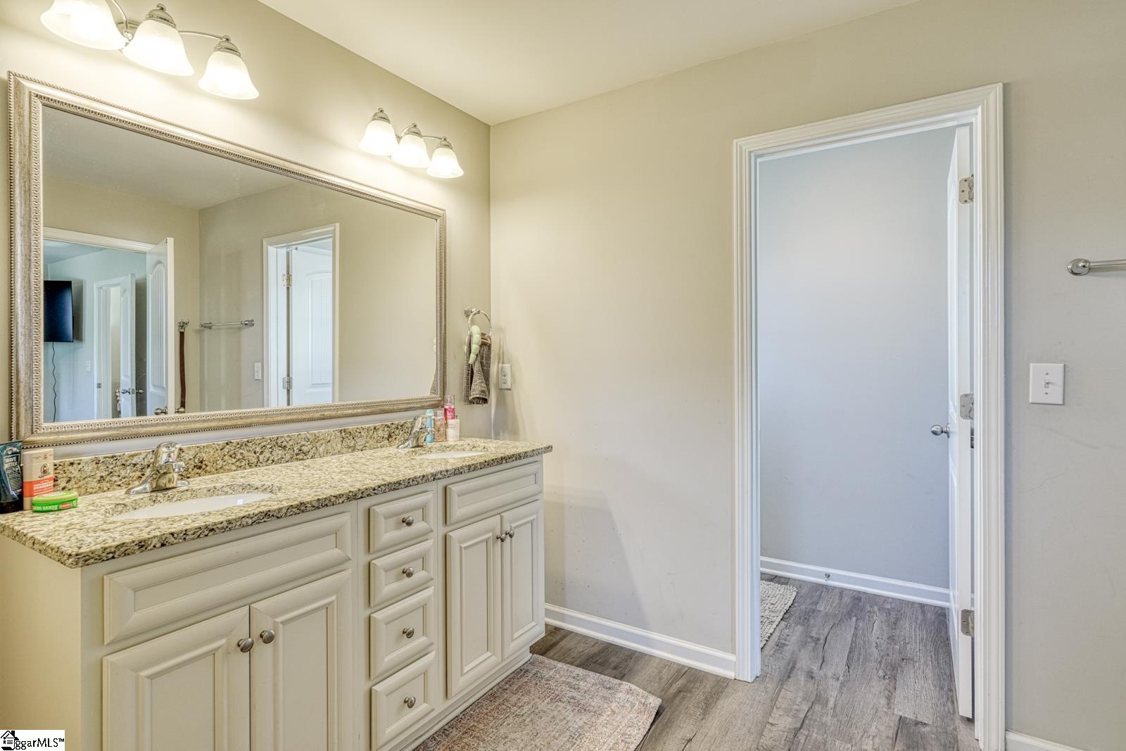 MLS #1570447 image #20