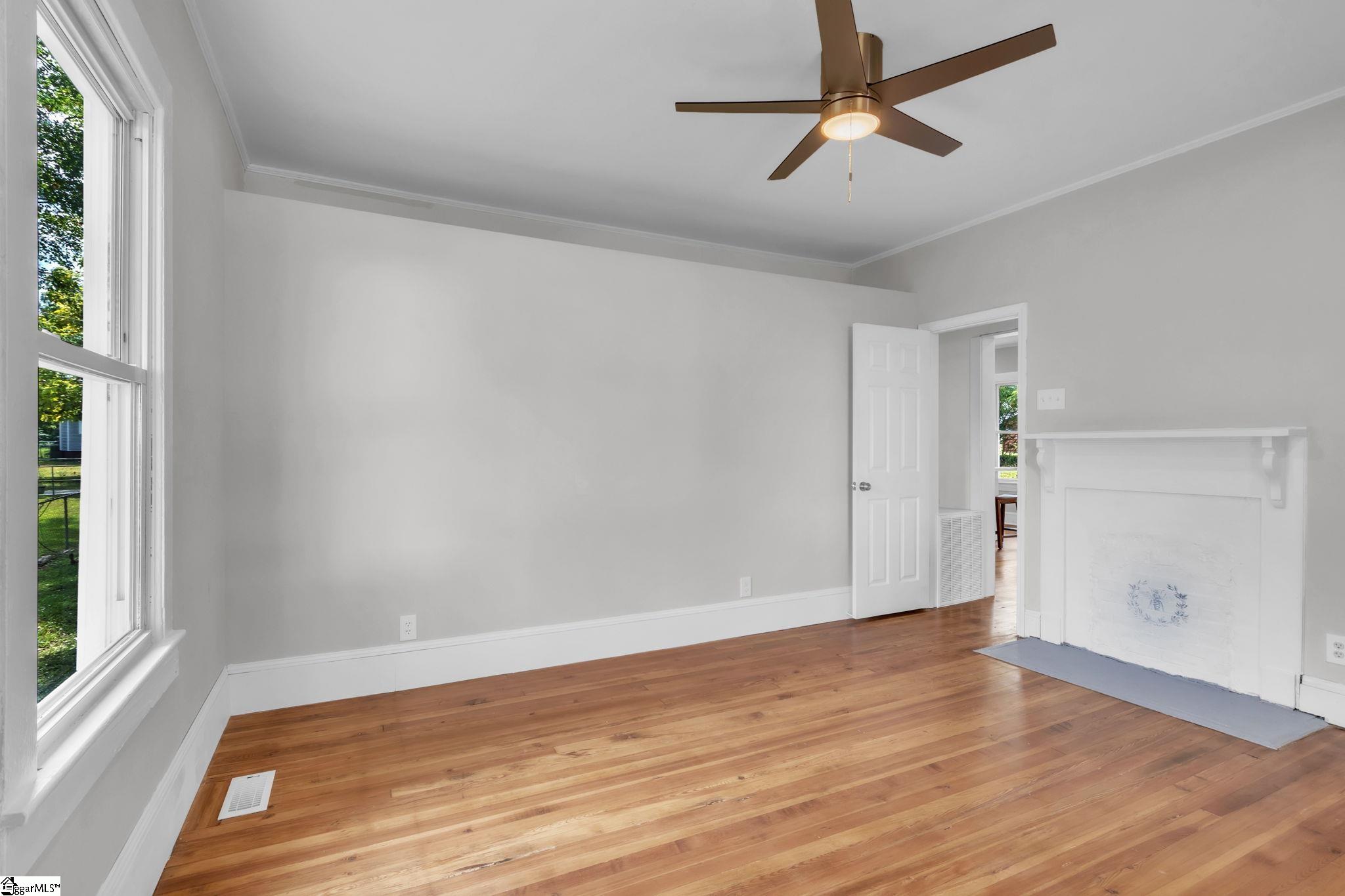 MLS #1570448 image #20