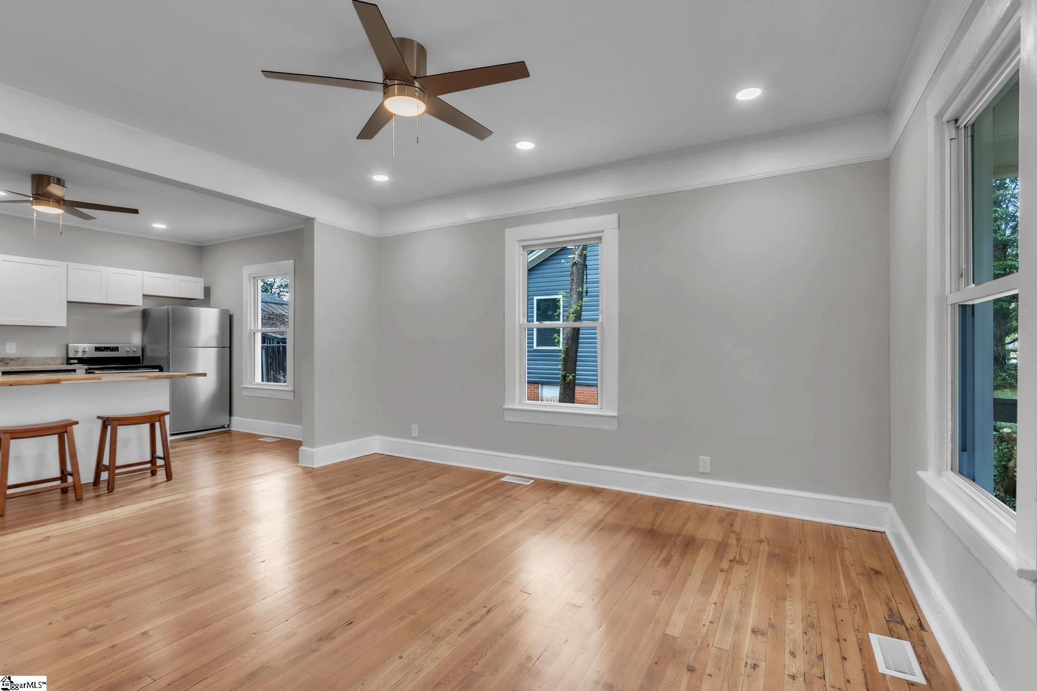 MLS #1570448 image #4