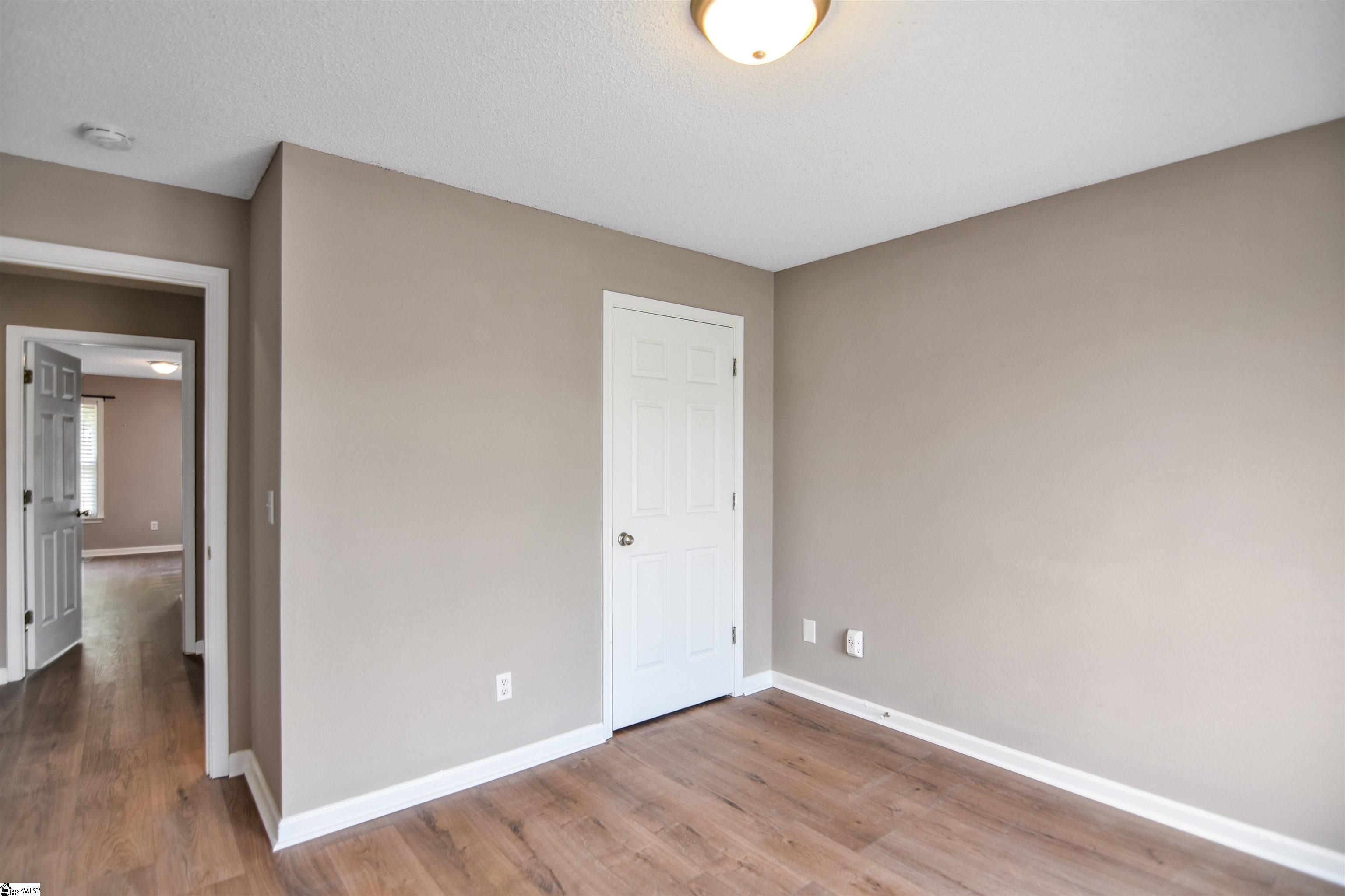 MLS #1570498 image #21