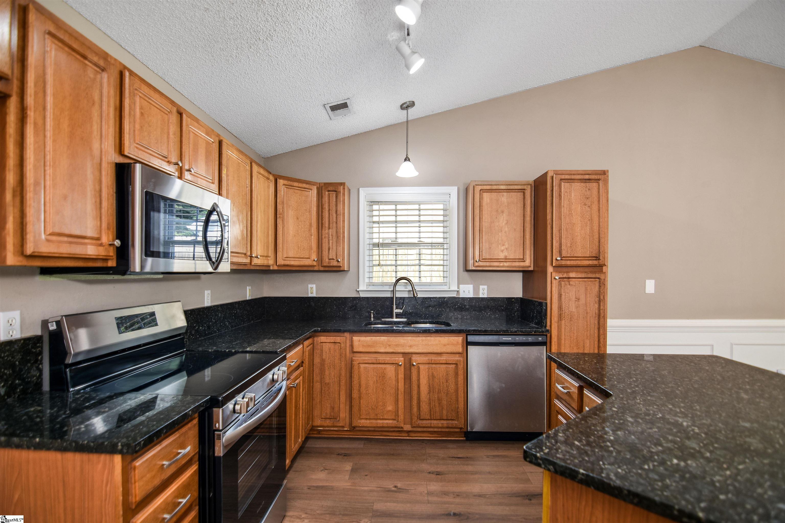 MLS #1570498 image #9