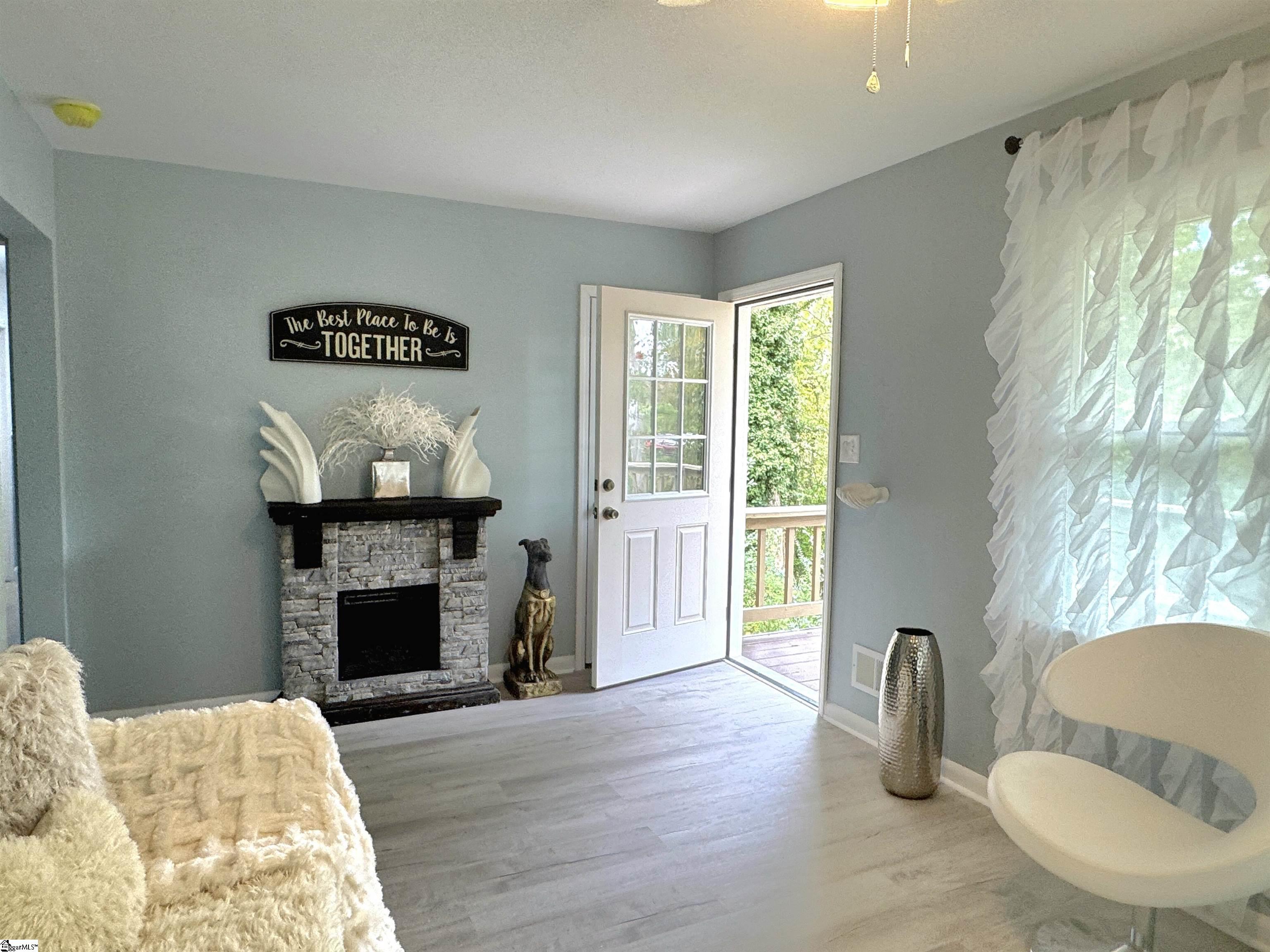 MLS #1570514 image #2