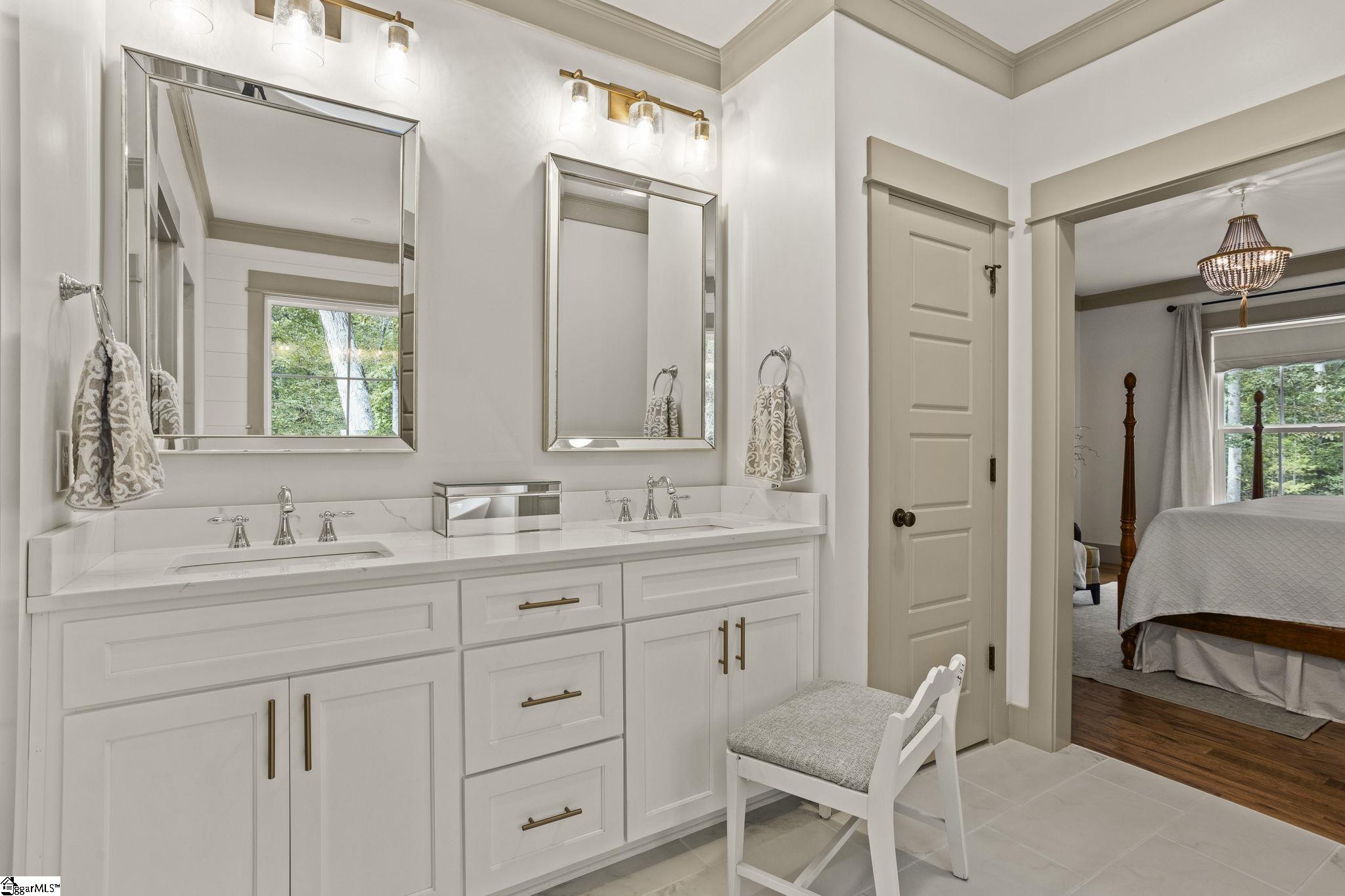 MLS #1570518 image #25