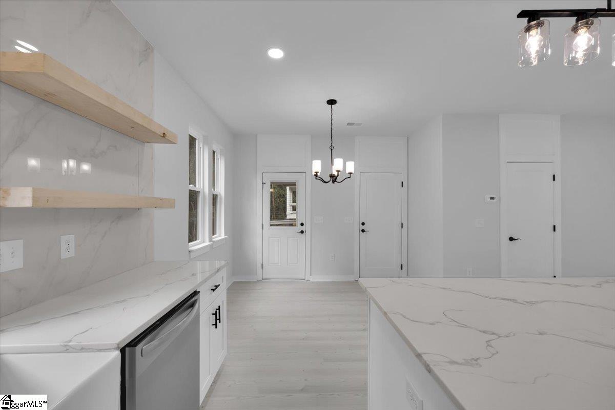 MLS #1570520 image #30