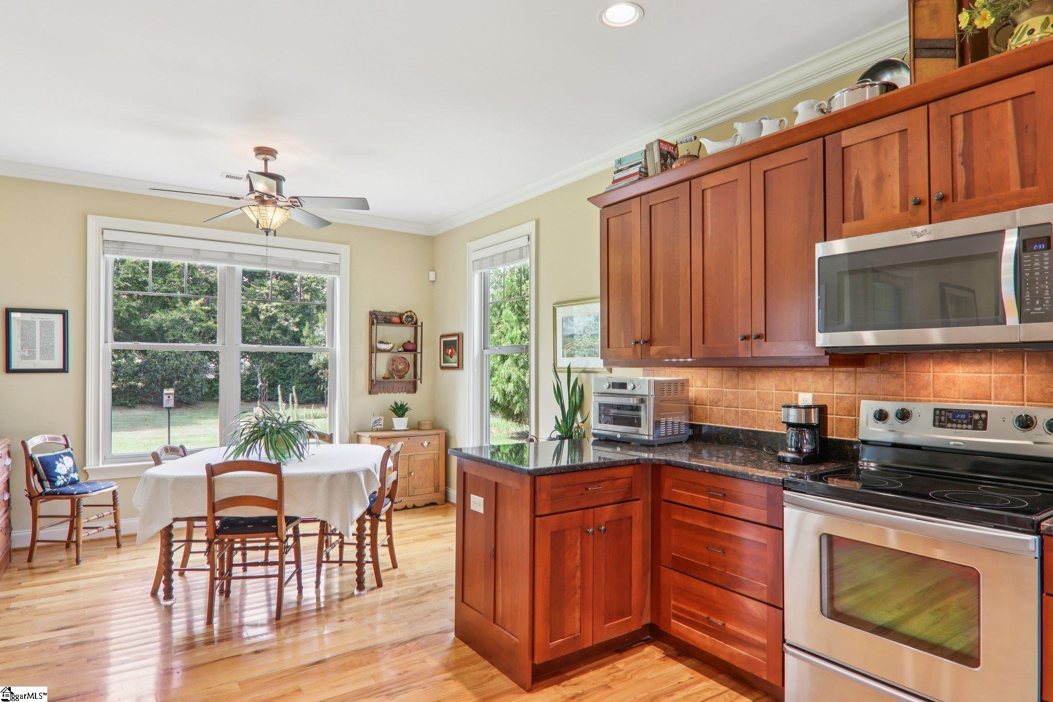 MLS #1570529 image #10