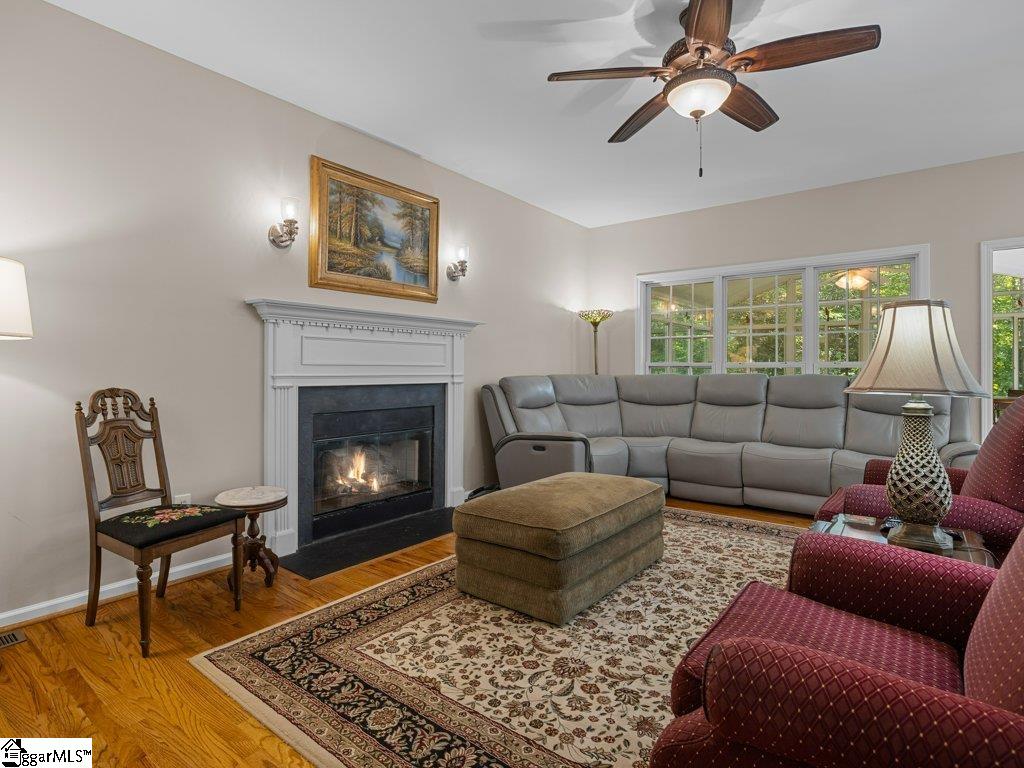 MLS #1570546 image #10