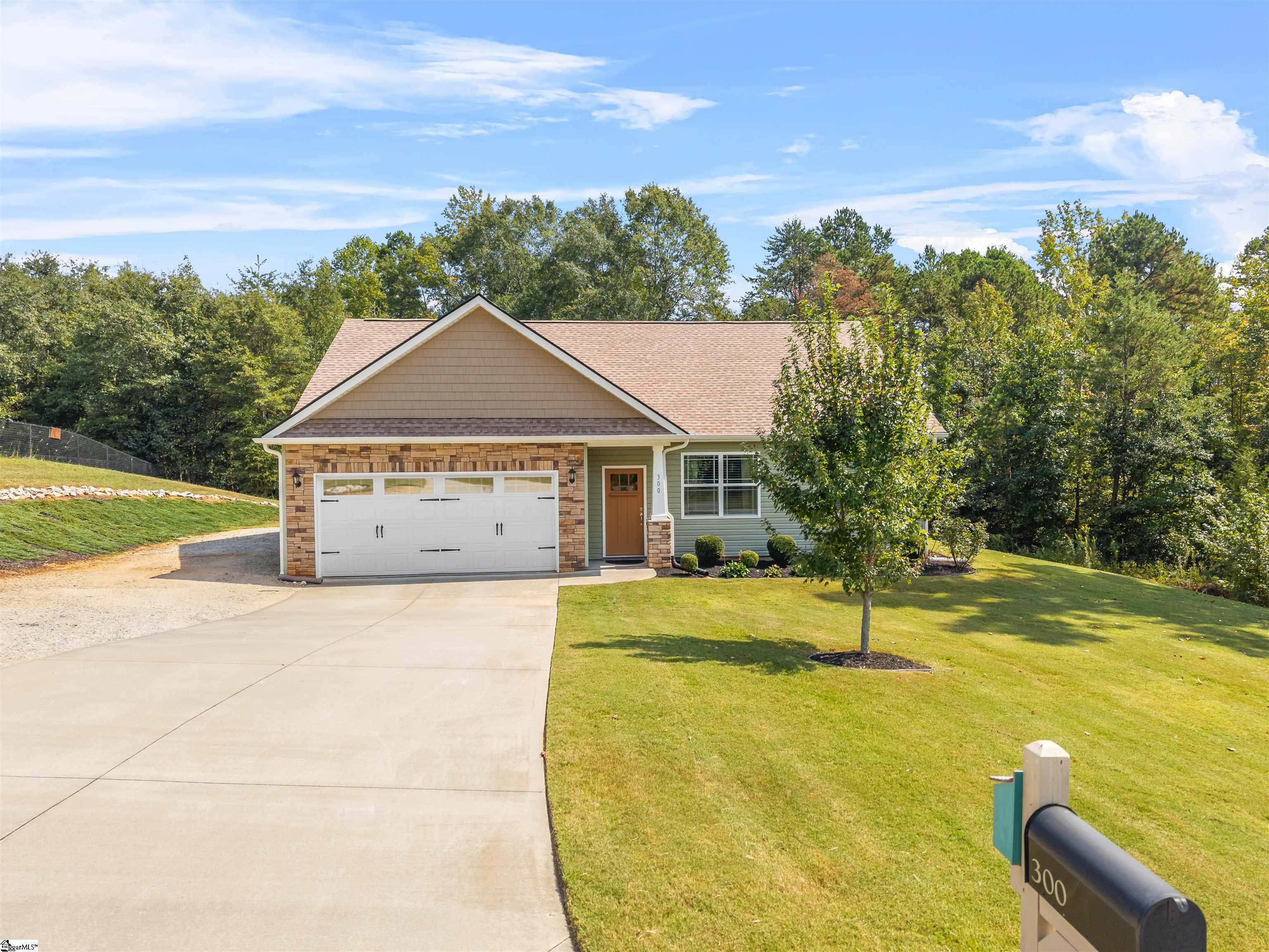 MLS #1570549 image #1