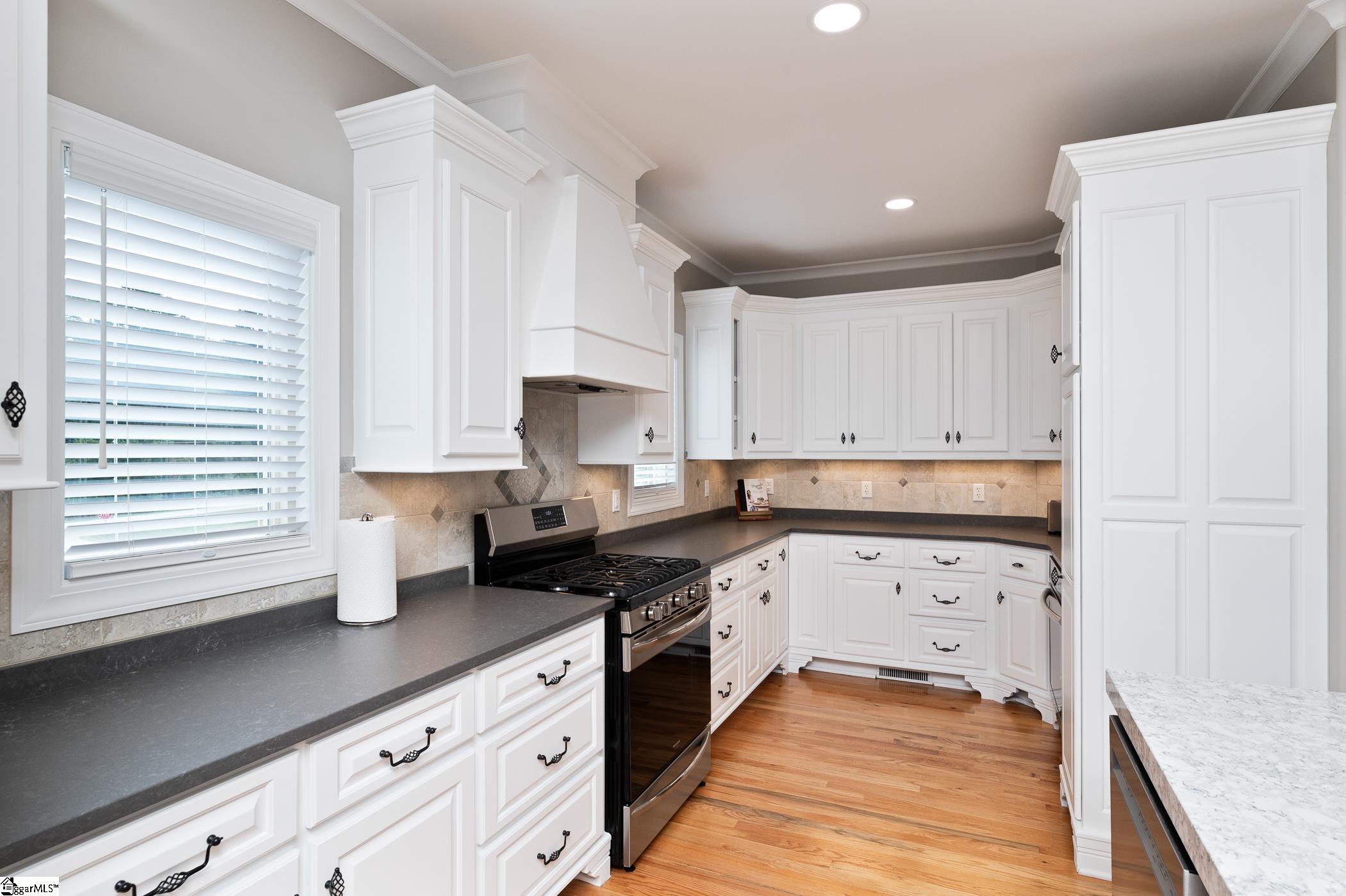 MLS #1570559 image #14