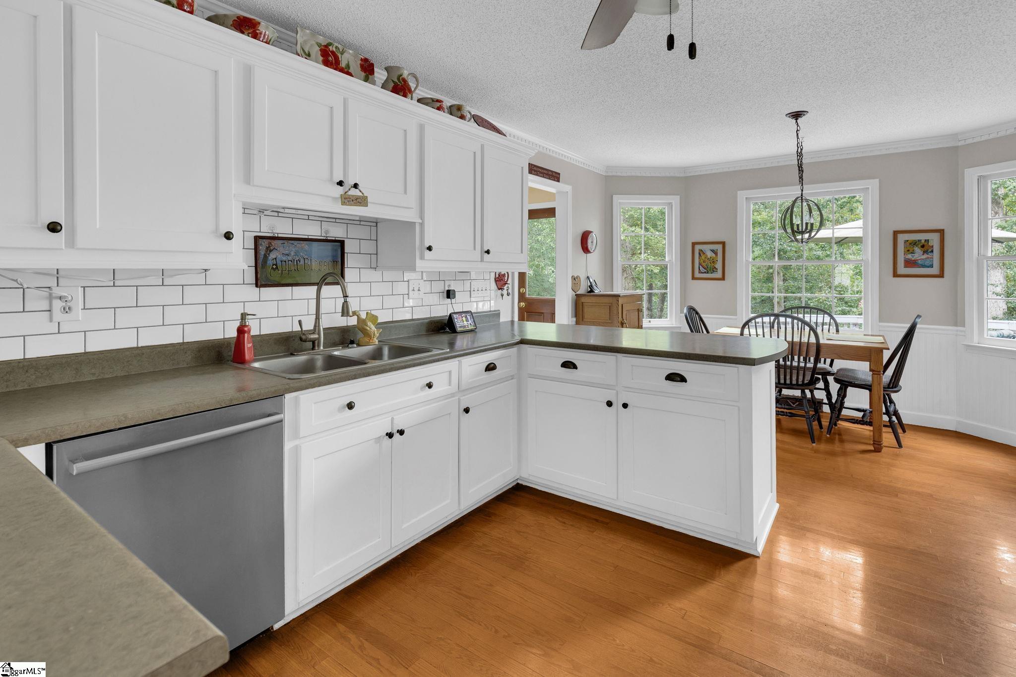 MLS #1570569 image #15