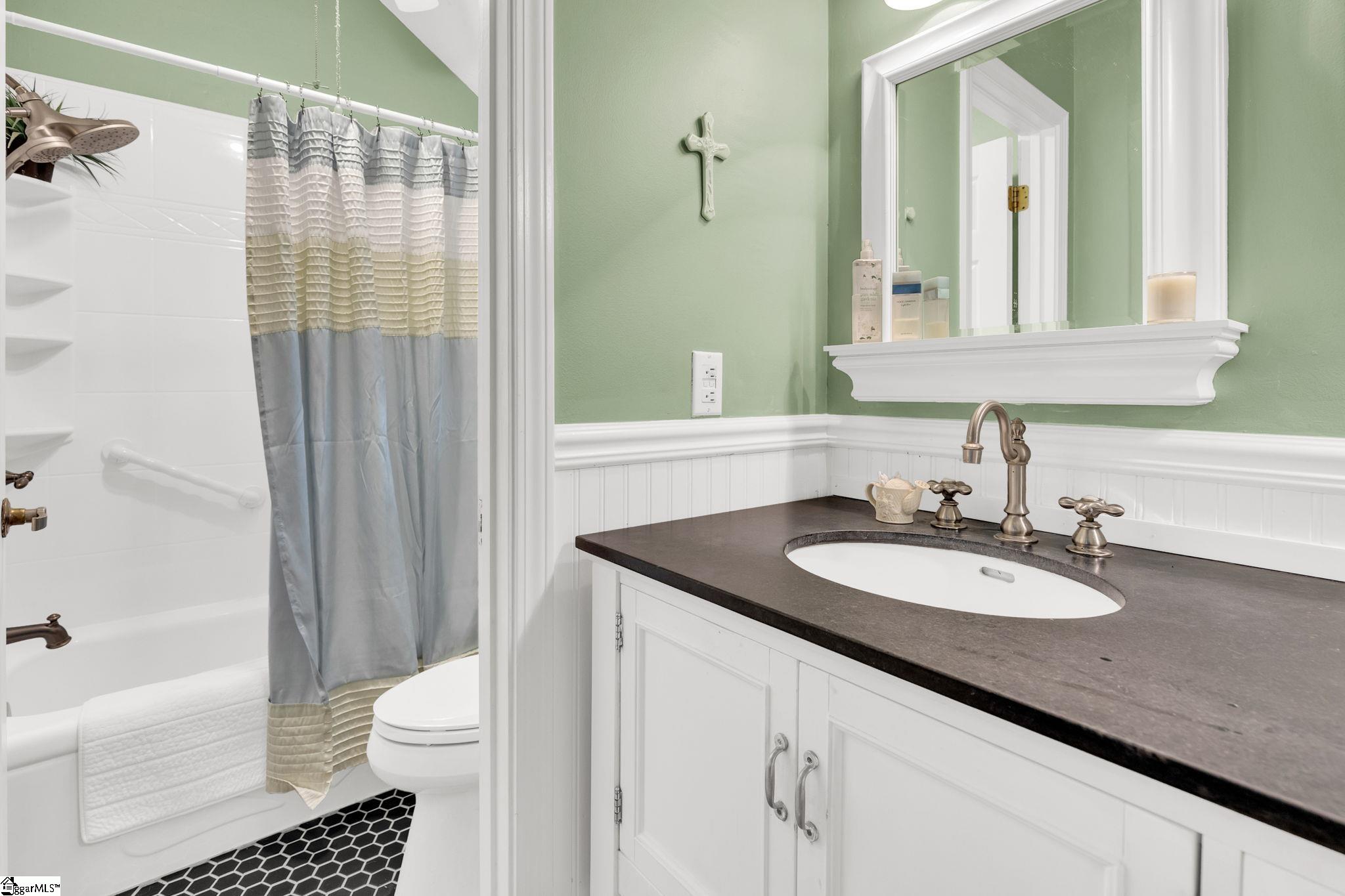 MLS #1570569 image #24