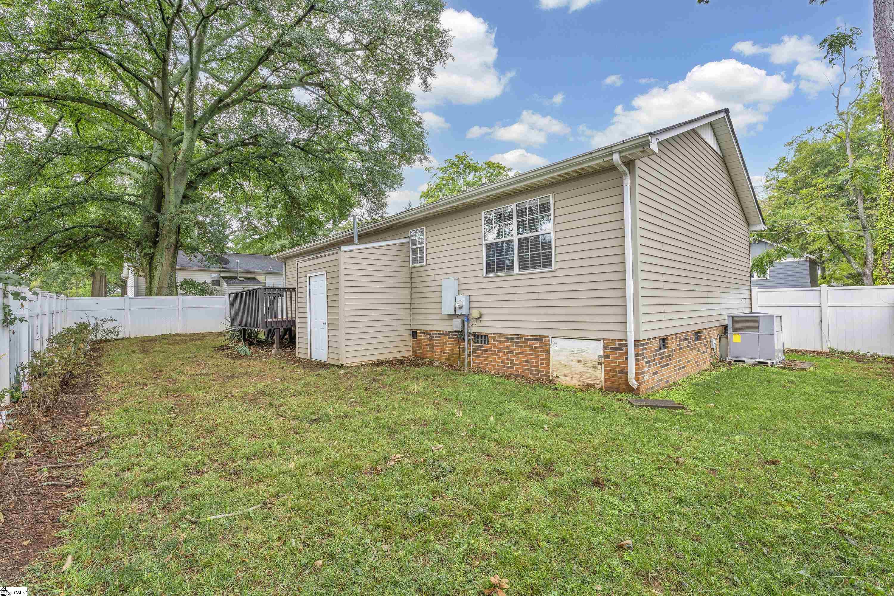 MLS #1570586 image #16