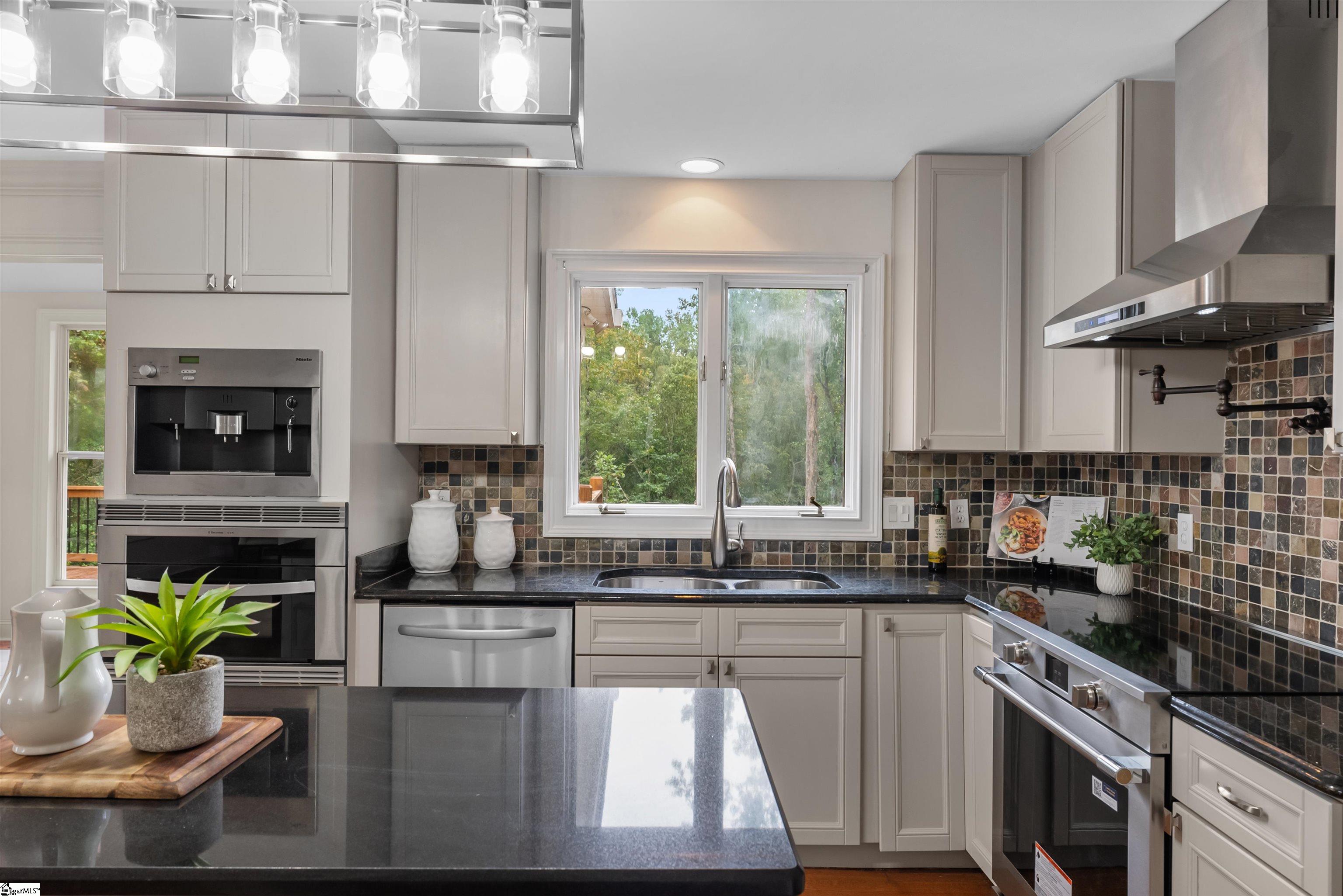 MLS #1570687 image #16