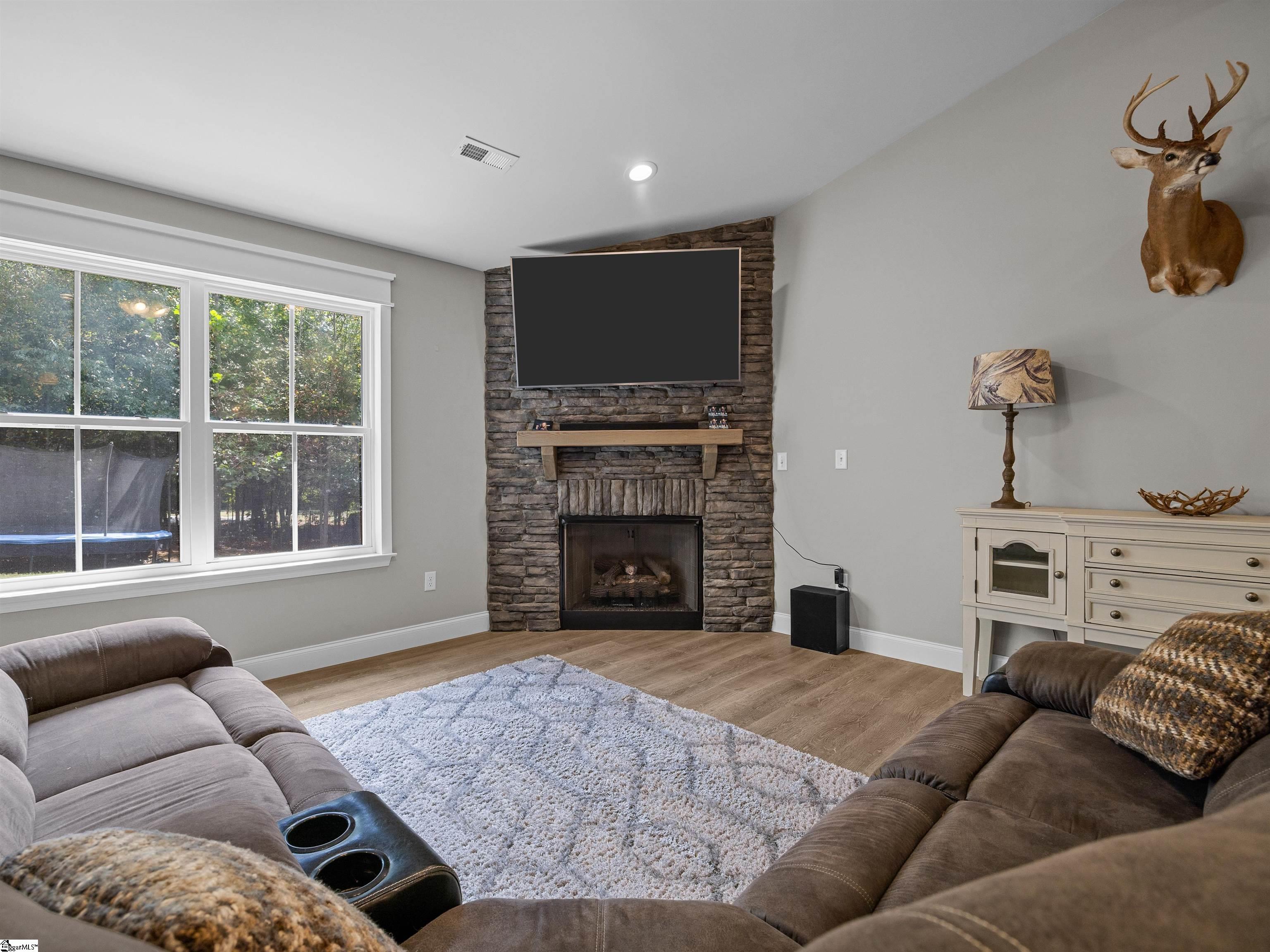 MLS #1570688 image #5