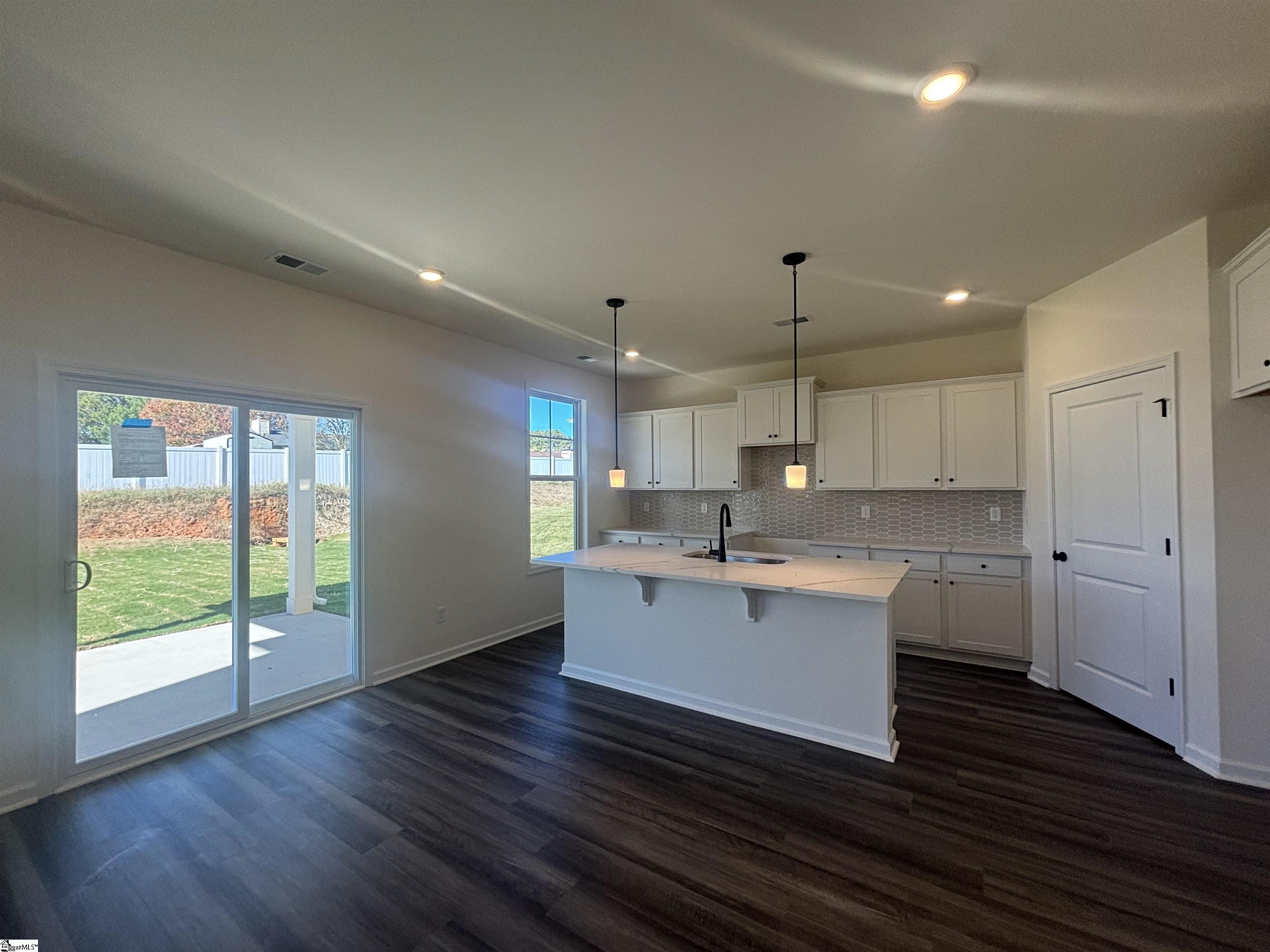 MLS #1570734 image #2