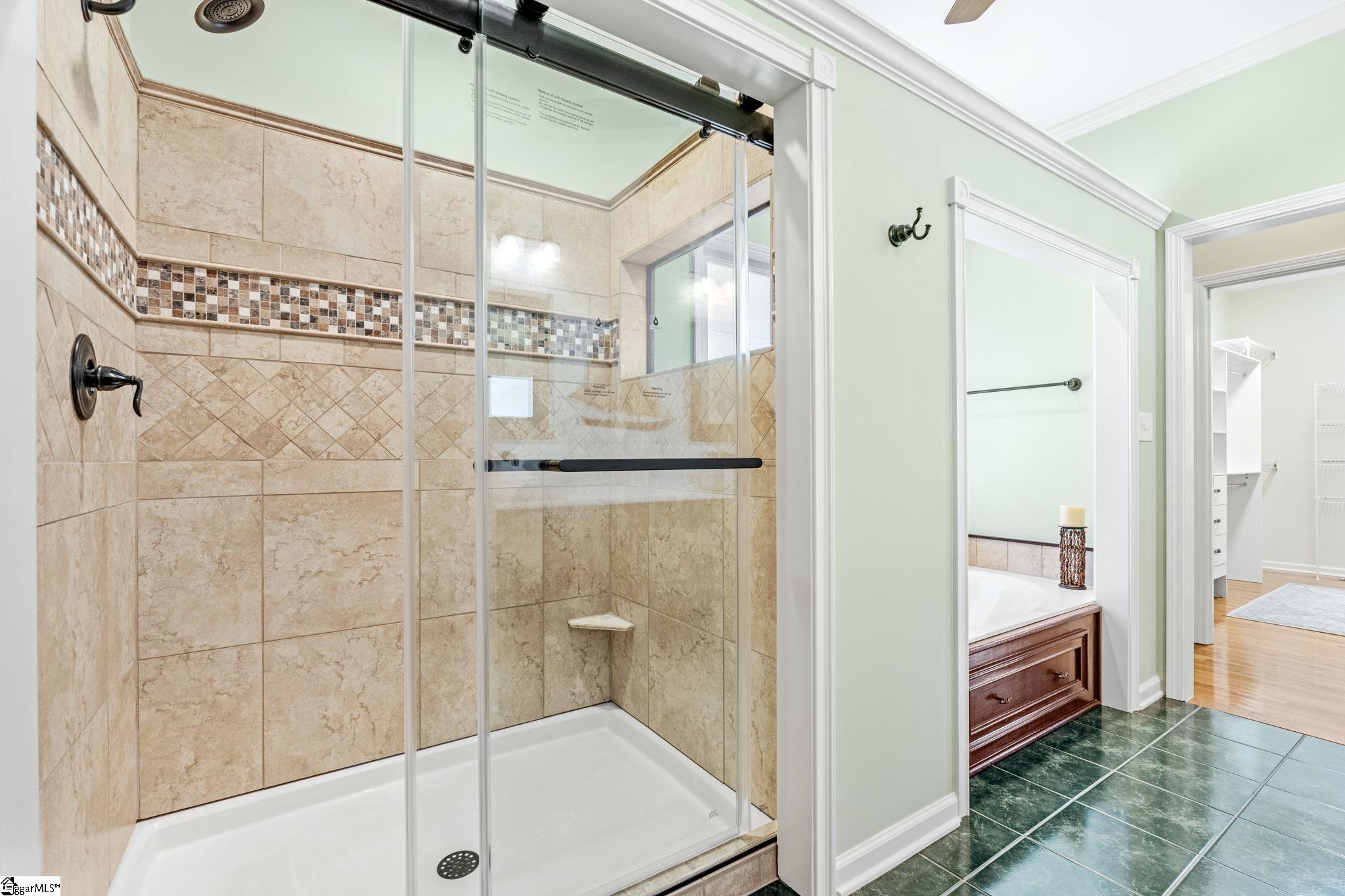 MLS #1570755 image #15