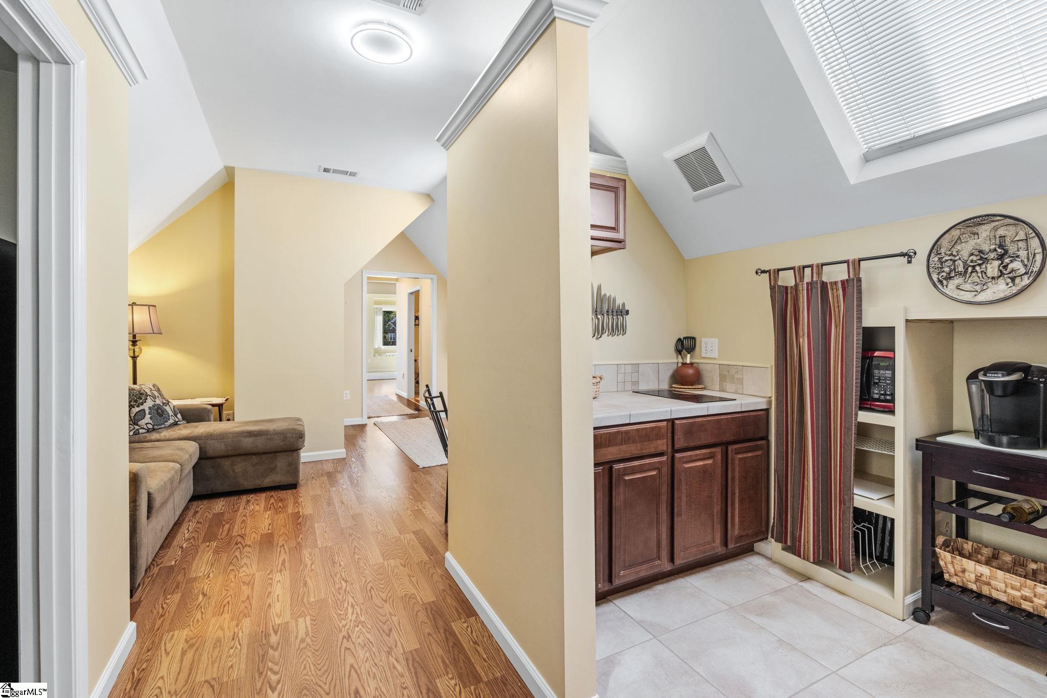 MLS #1570755 image #24