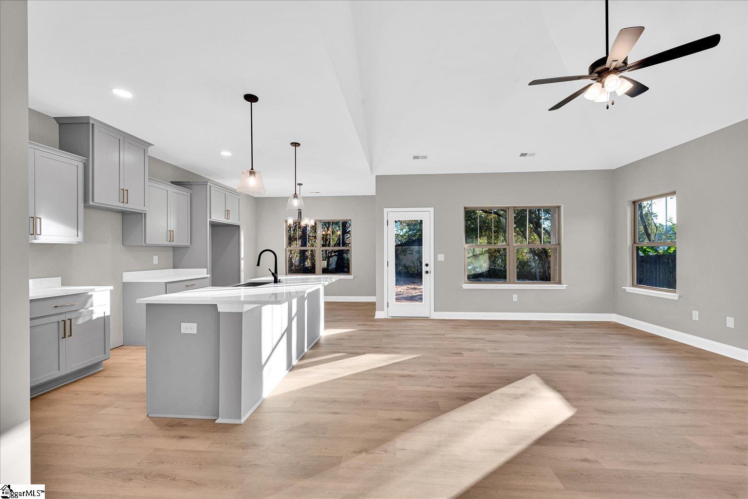 MLS #1570782 image #4