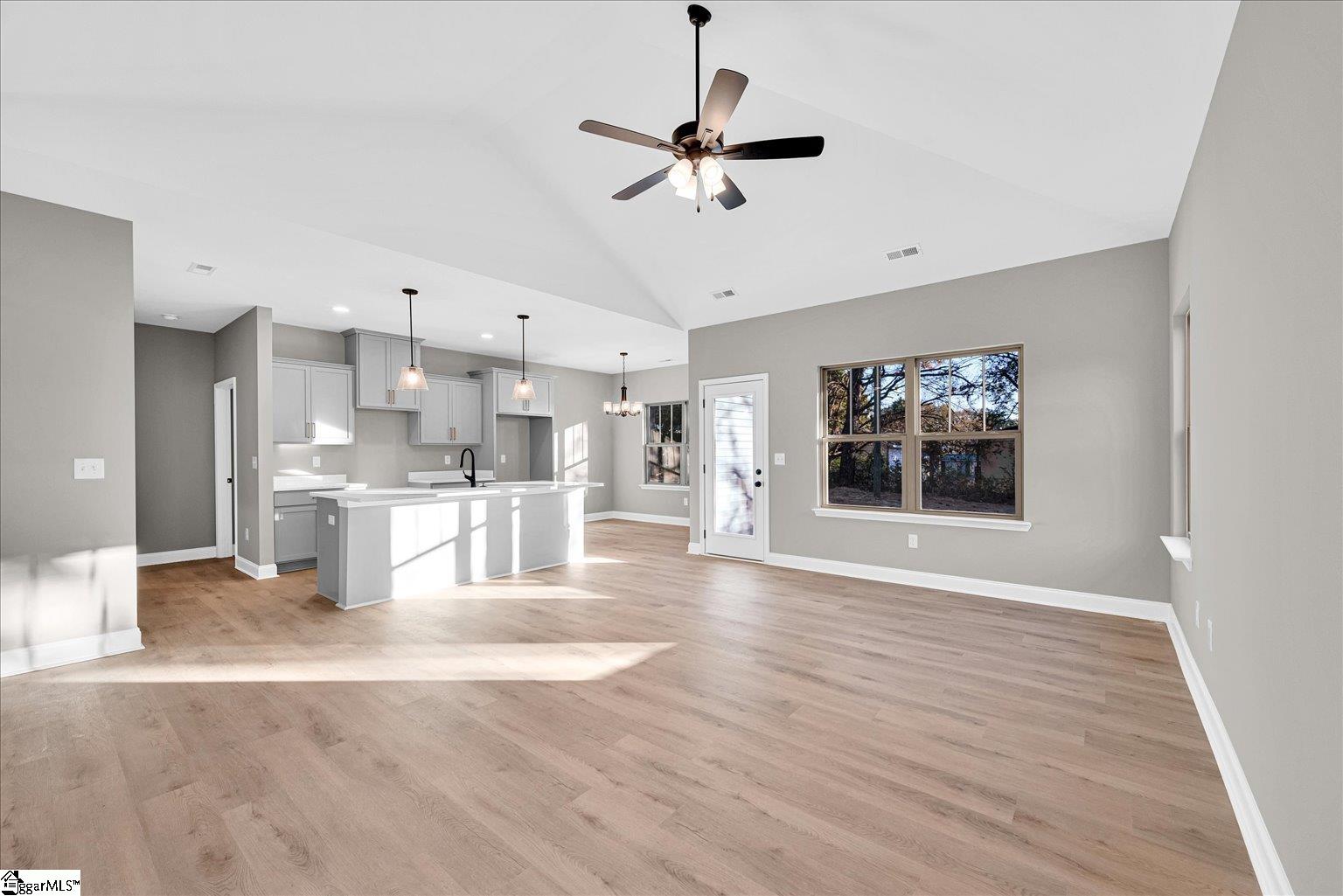 MLS #1570782 image #5