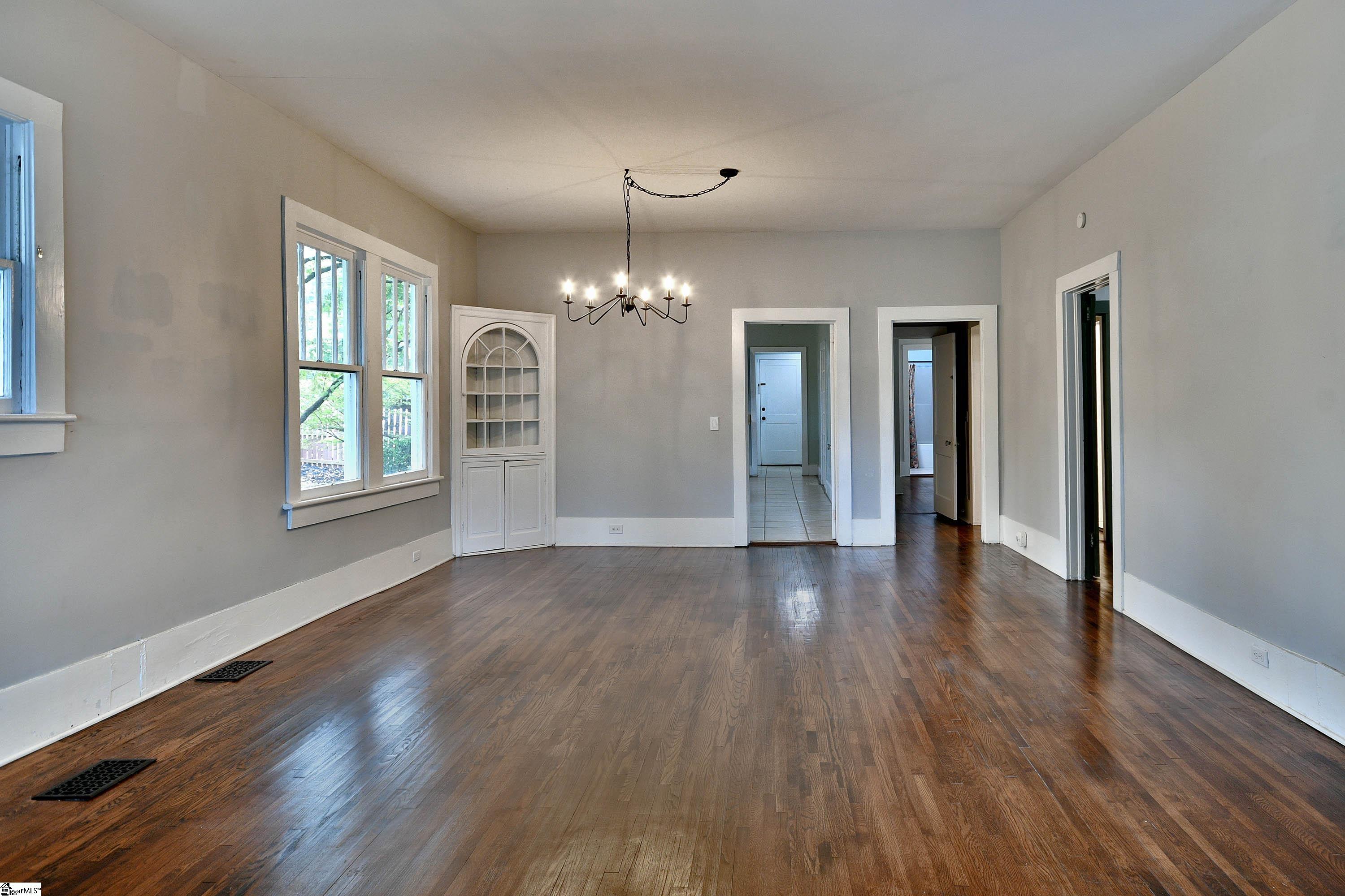 MLS #1570895 image #8