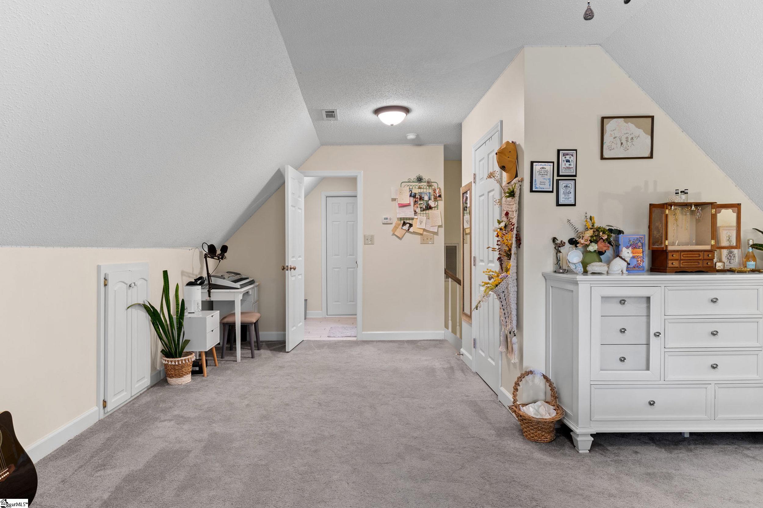 MLS #1570953 image #35