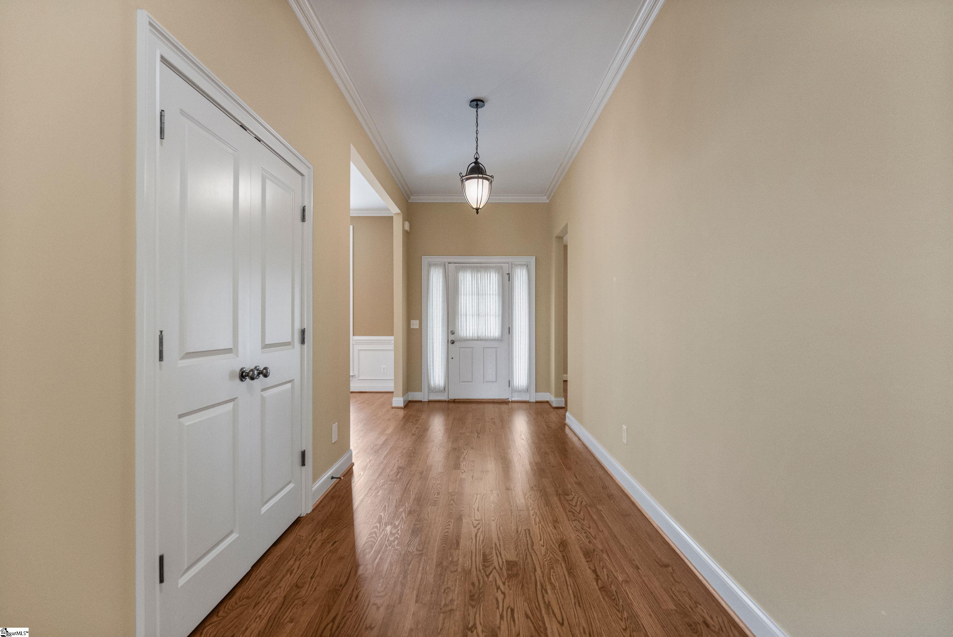 MLS #1570997 image #1