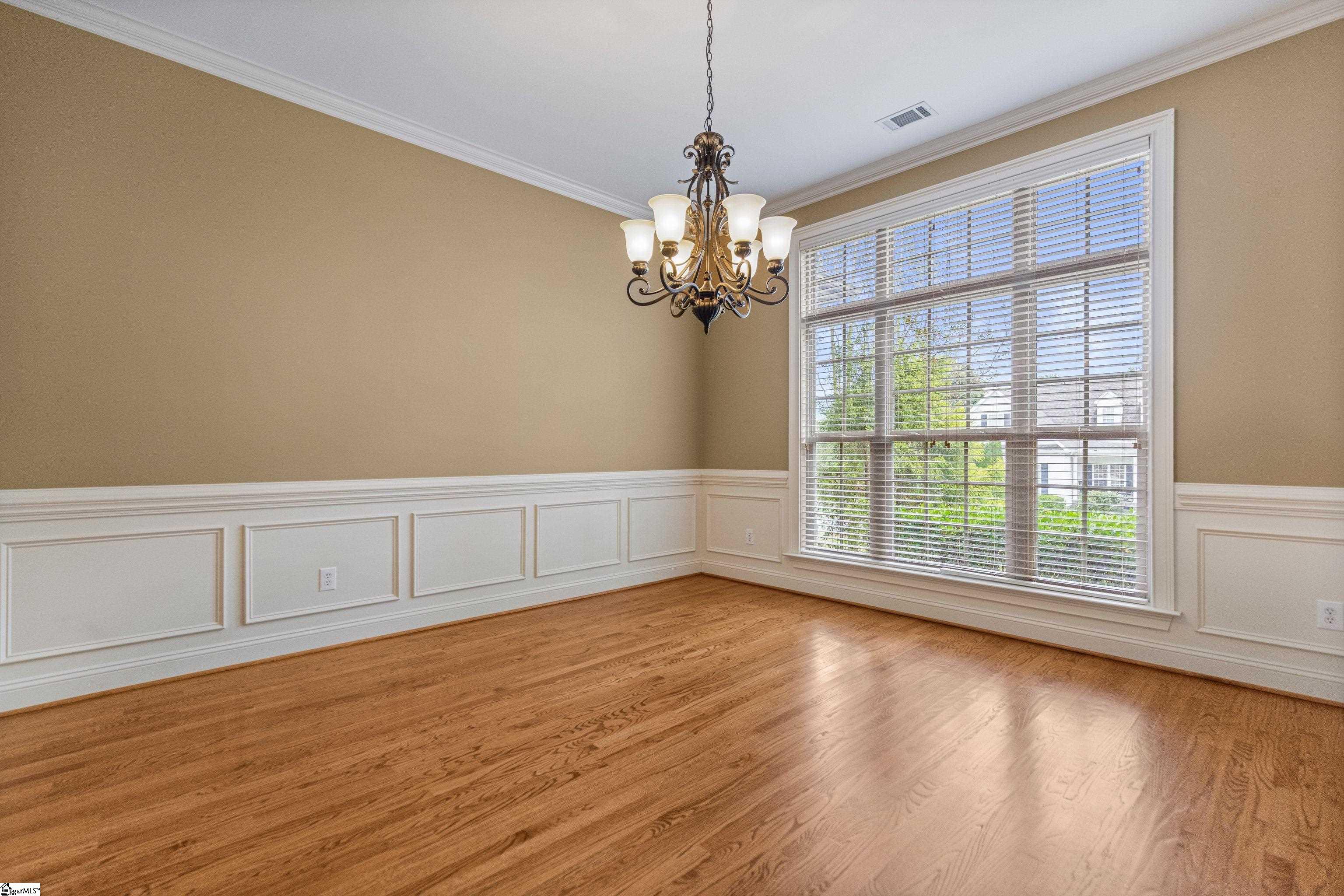 MLS #1570997 image #2