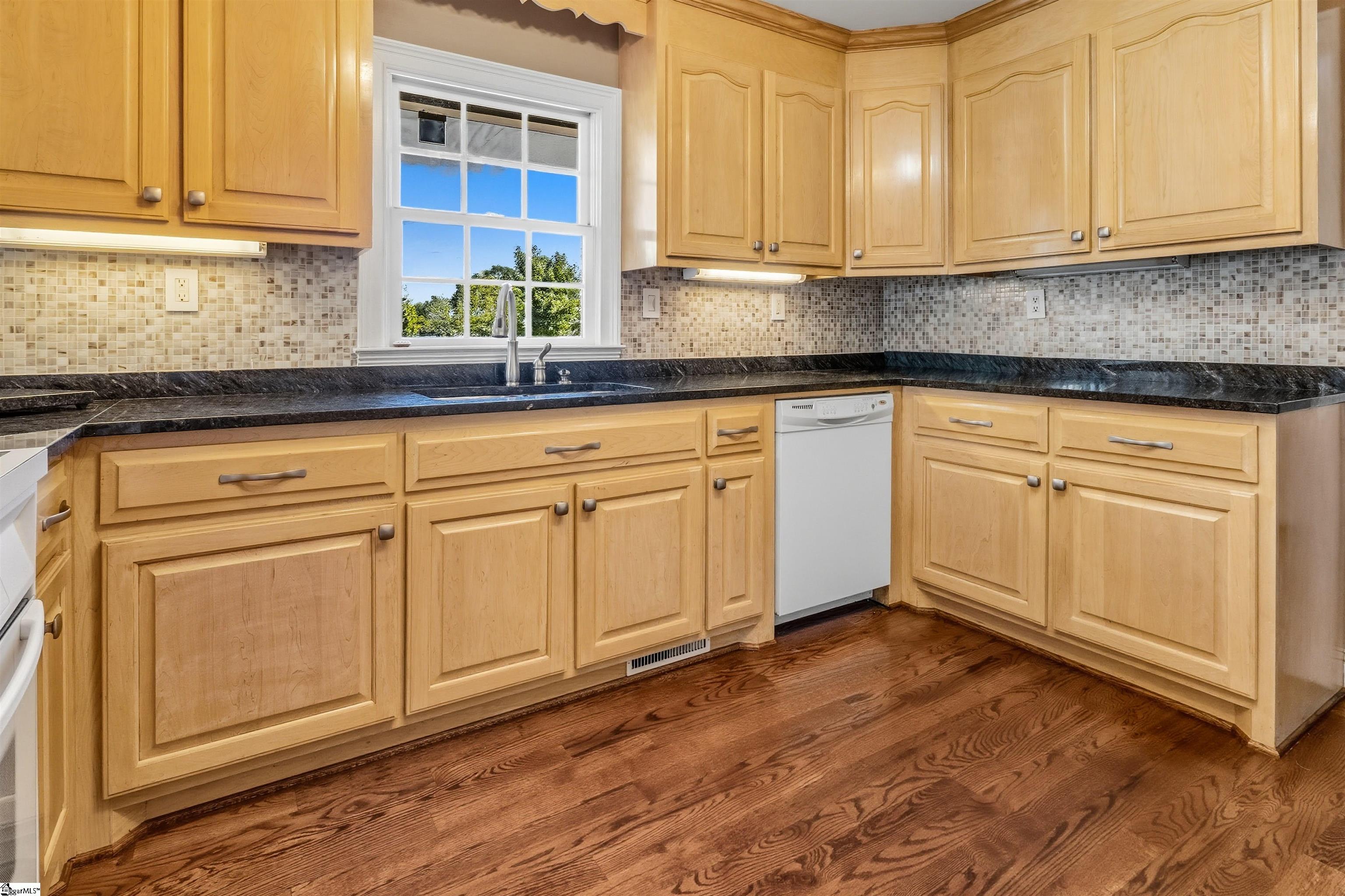 MLS #1571024 image #10