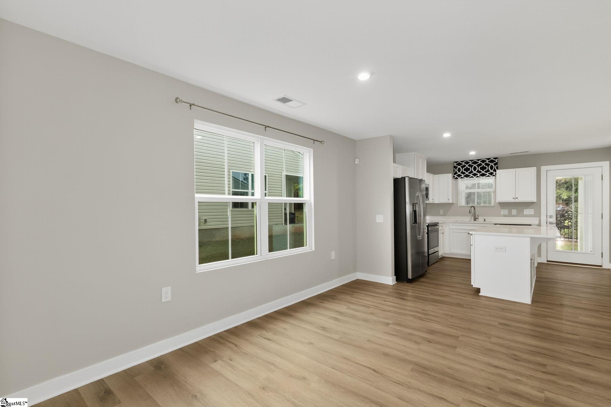 MLS #1571036 image #12