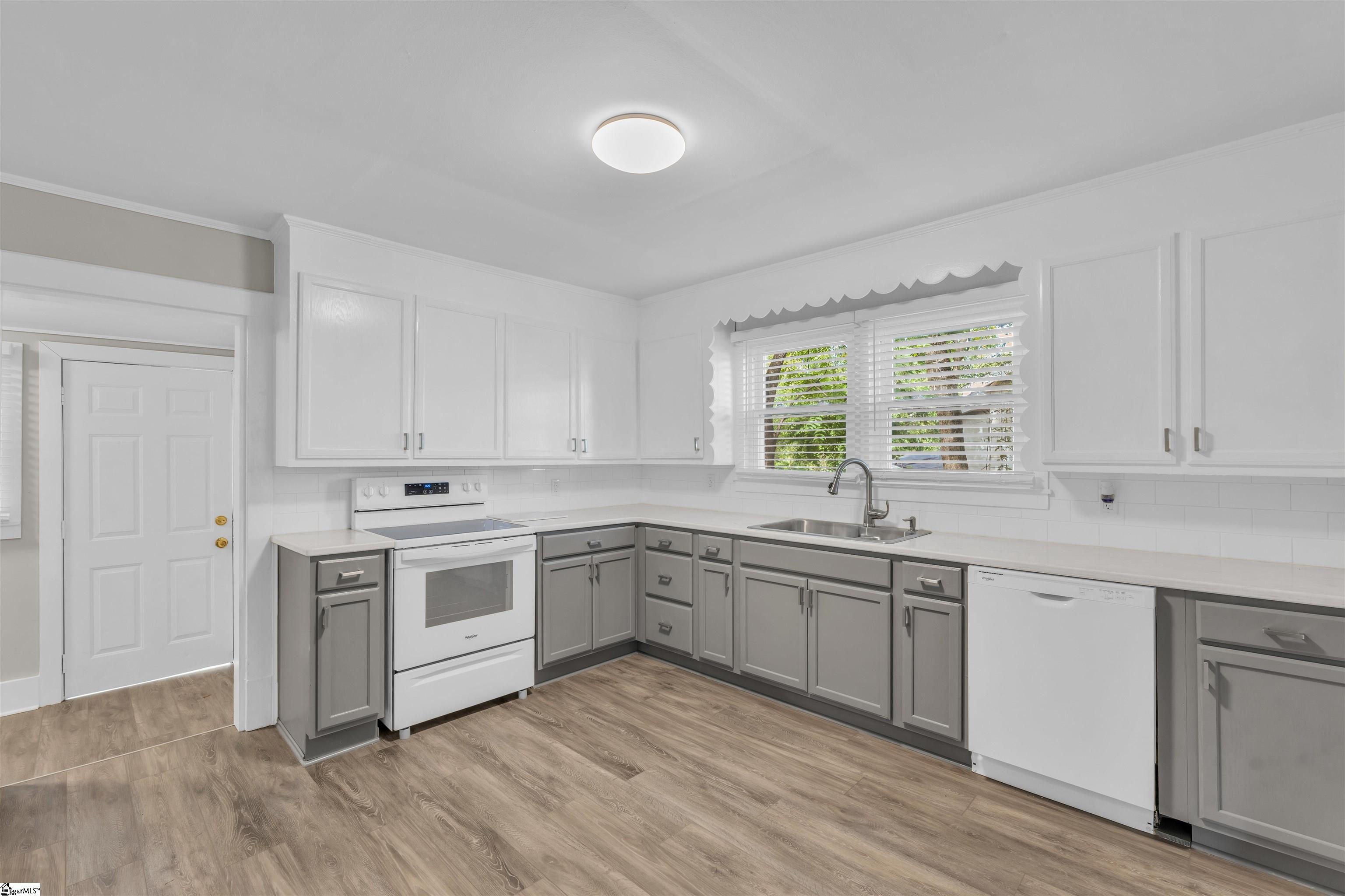 MLS #1571044 image #3