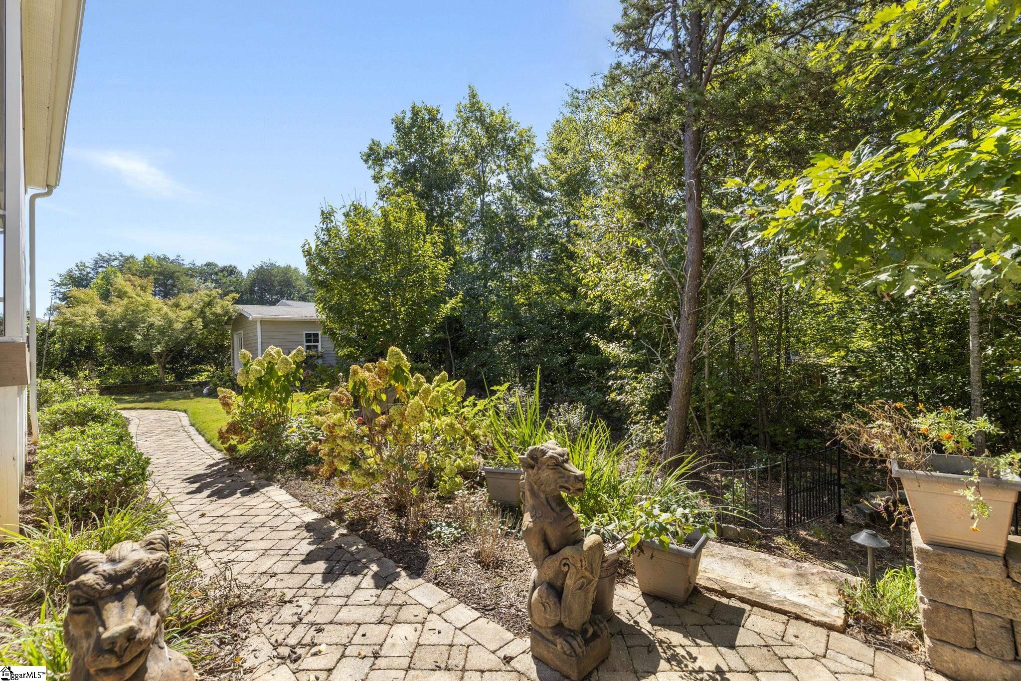 MLS #1571085 image #40