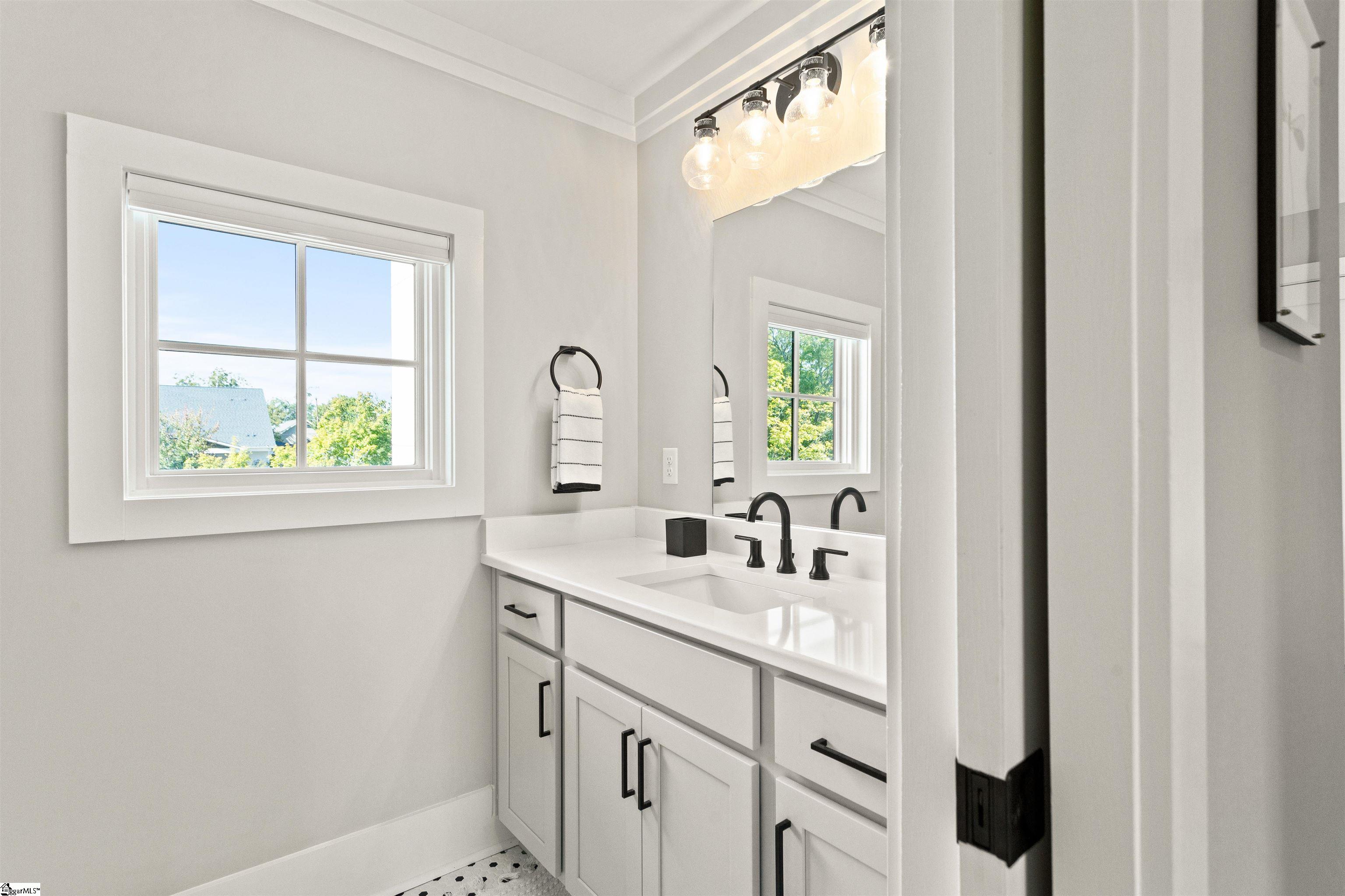 MLS #1571090 image #32