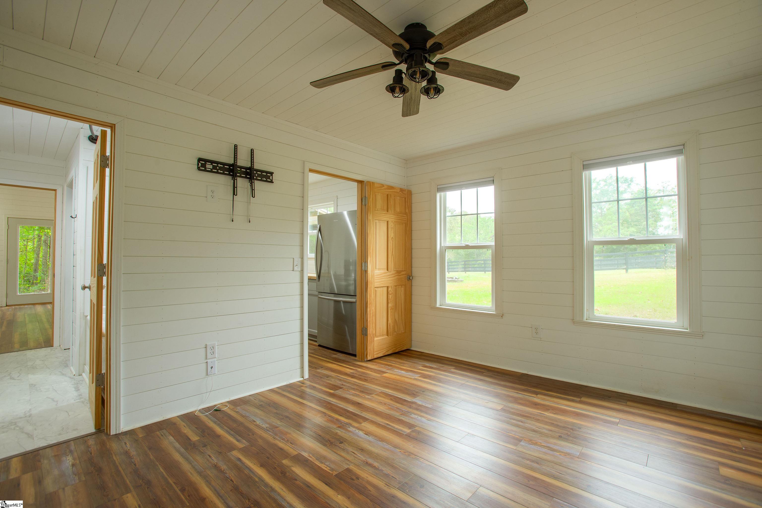 MLS #1570877 image #11