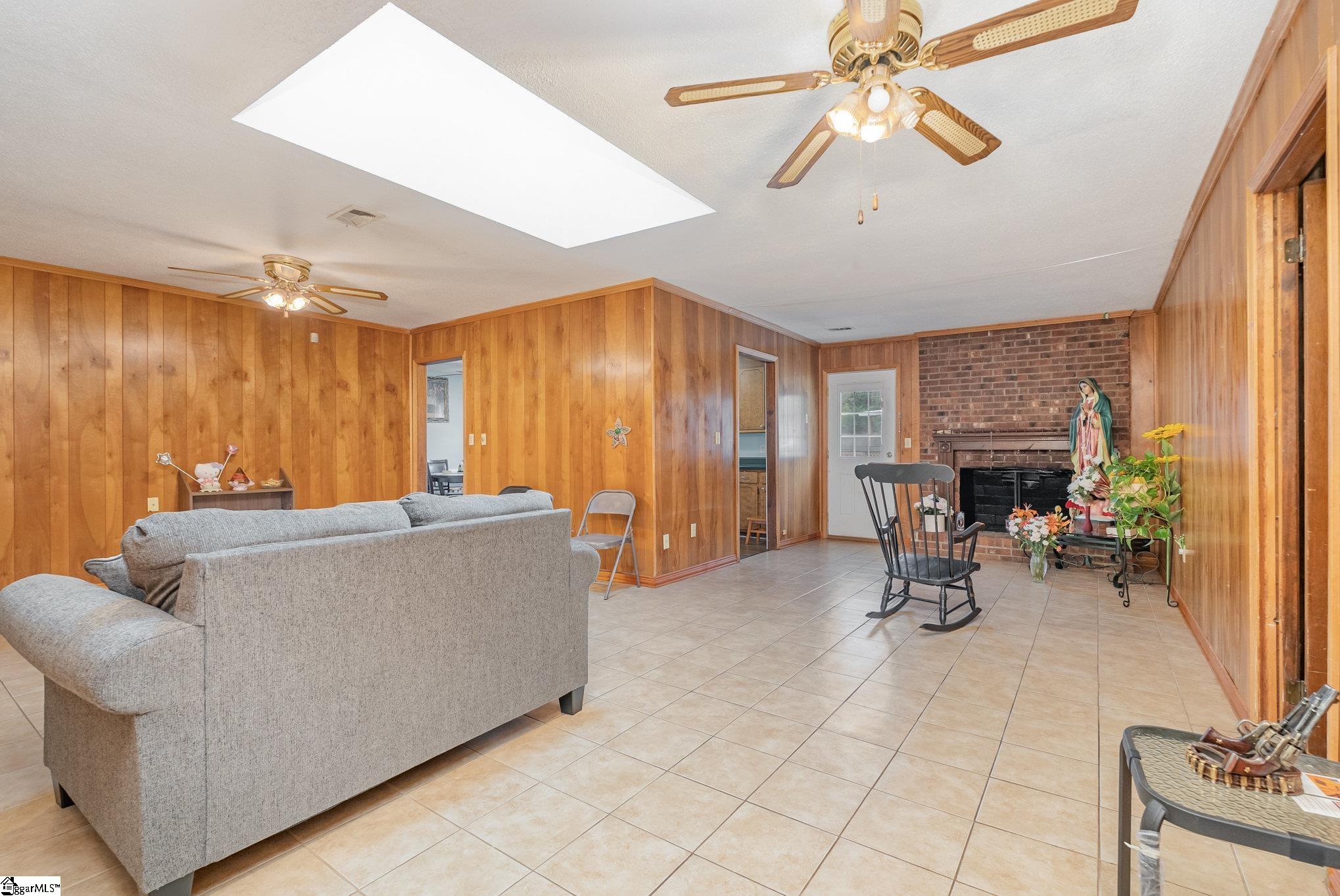 MLS #1571104 image #11