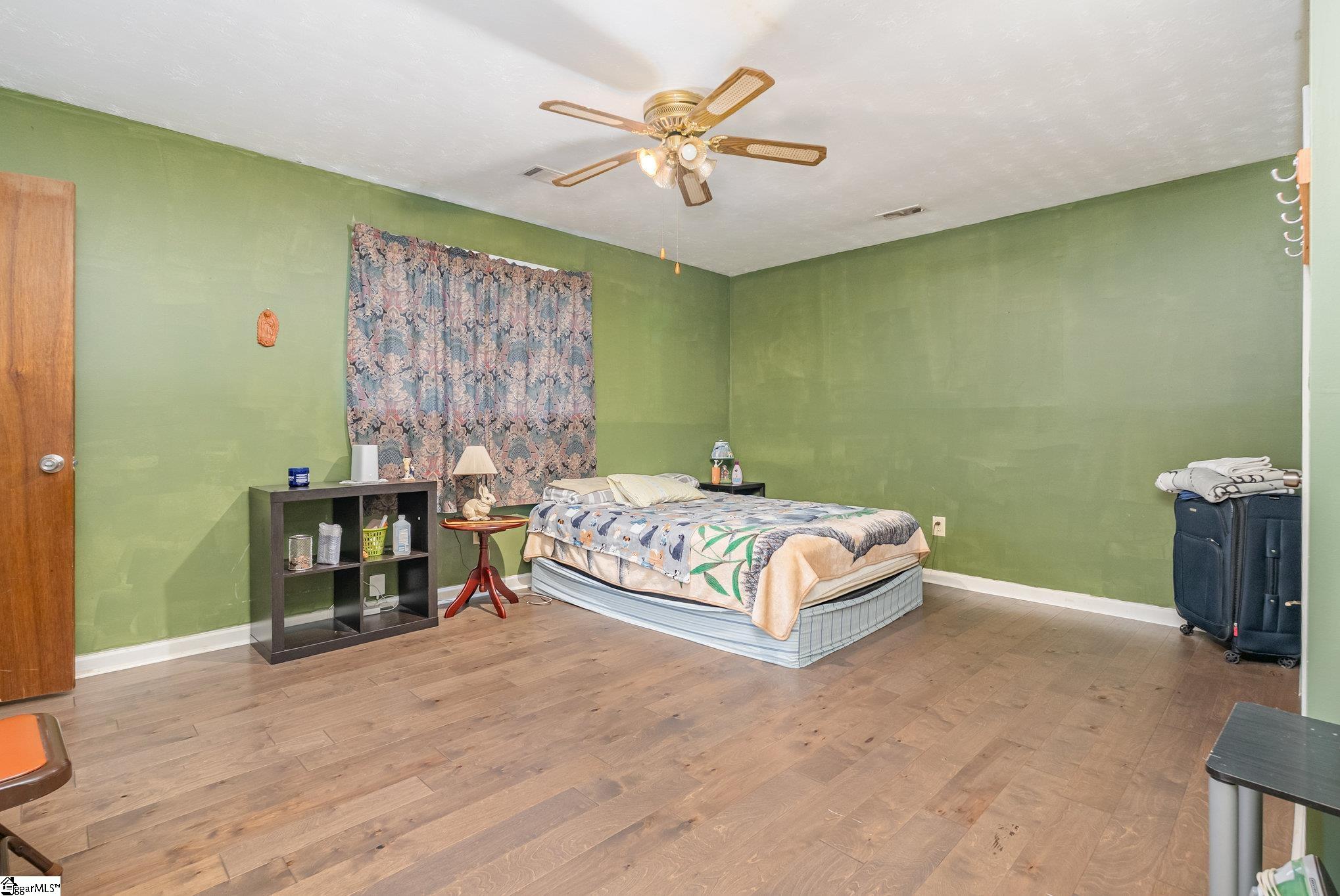 MLS #1571104 image #14