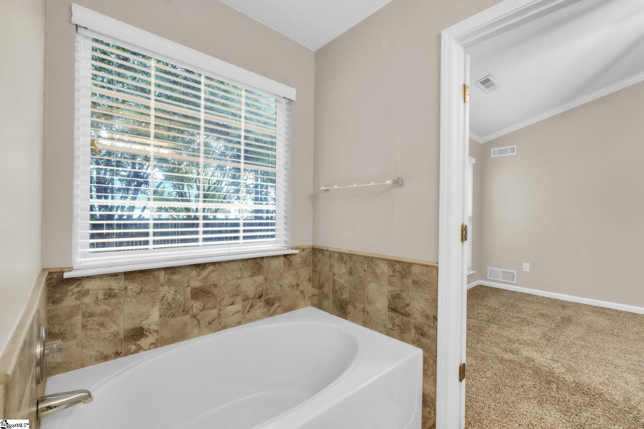 MLS #1571106 image #18