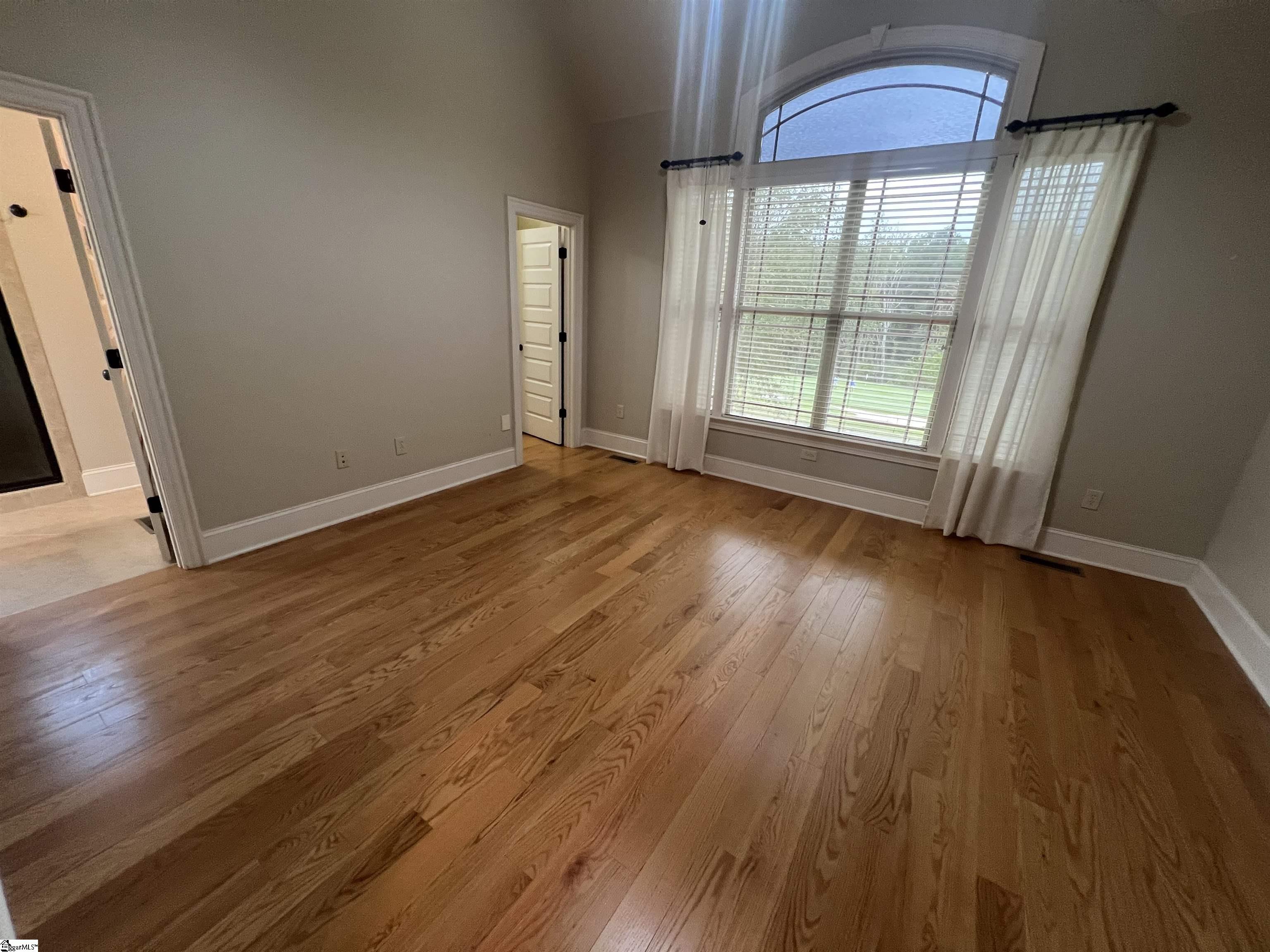 MLS #1571143 image #21