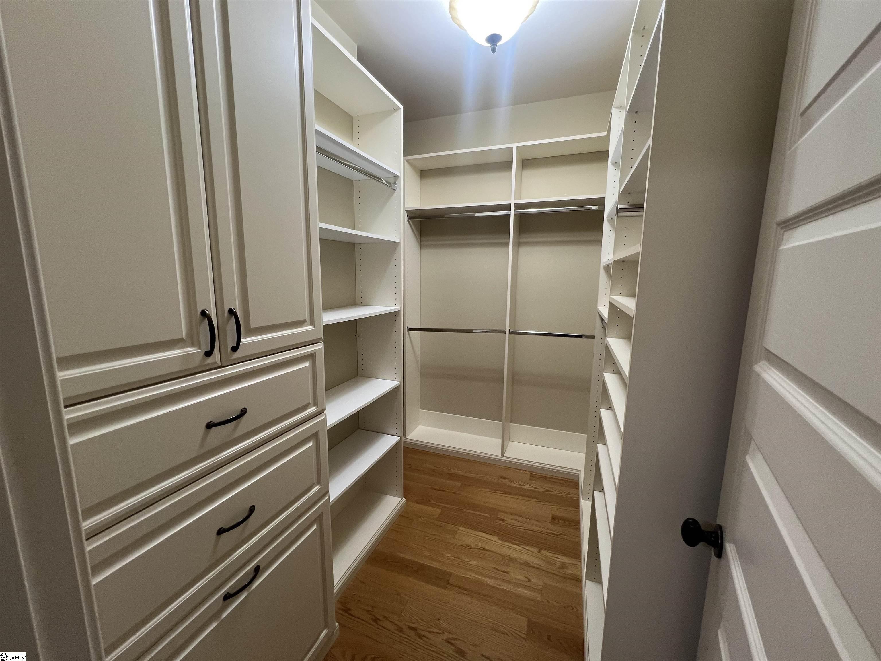 MLS #1571143 image #22