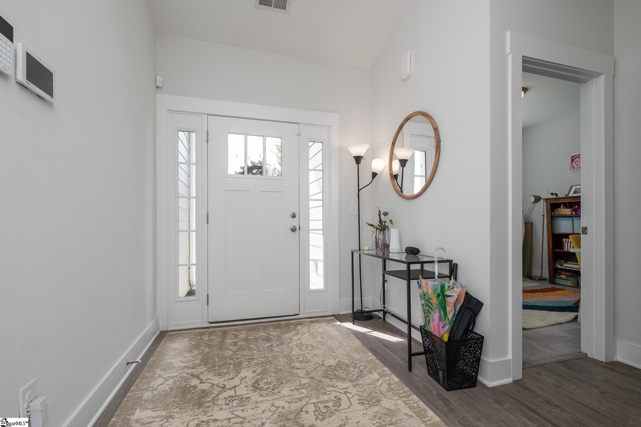 MLS #1571152 image #2