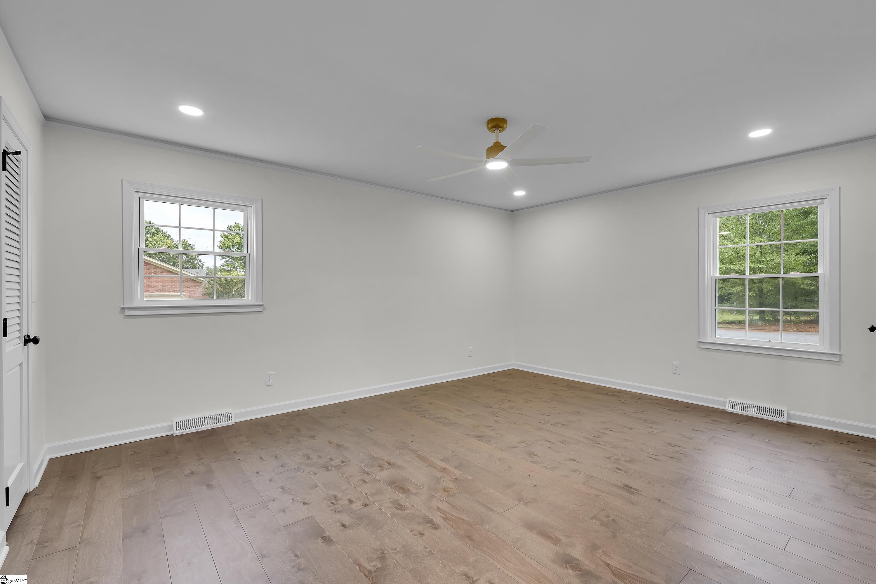 MLS #1571169 image #17