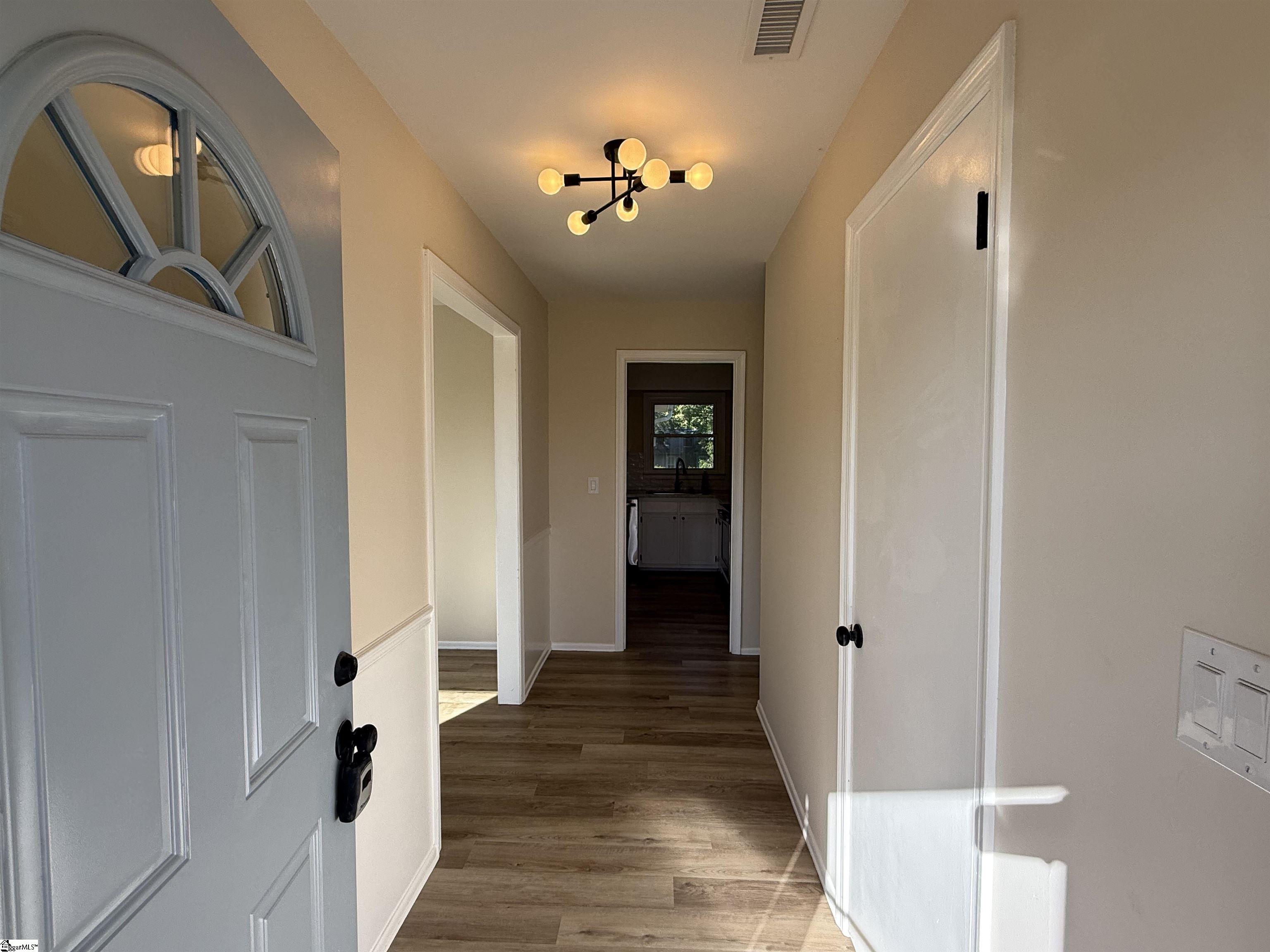 MLS #1571186 image #2