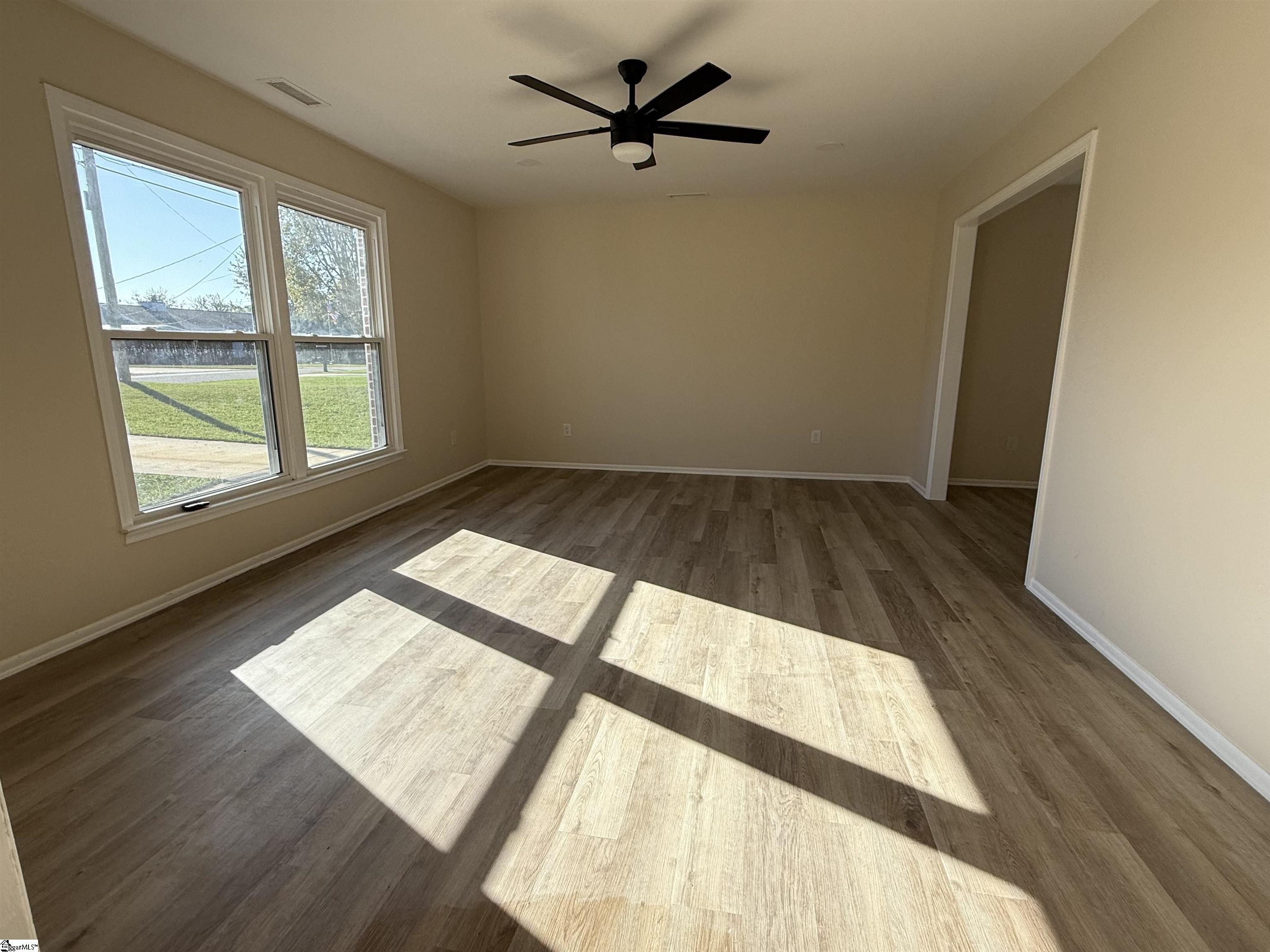 MLS #1571186 image #3